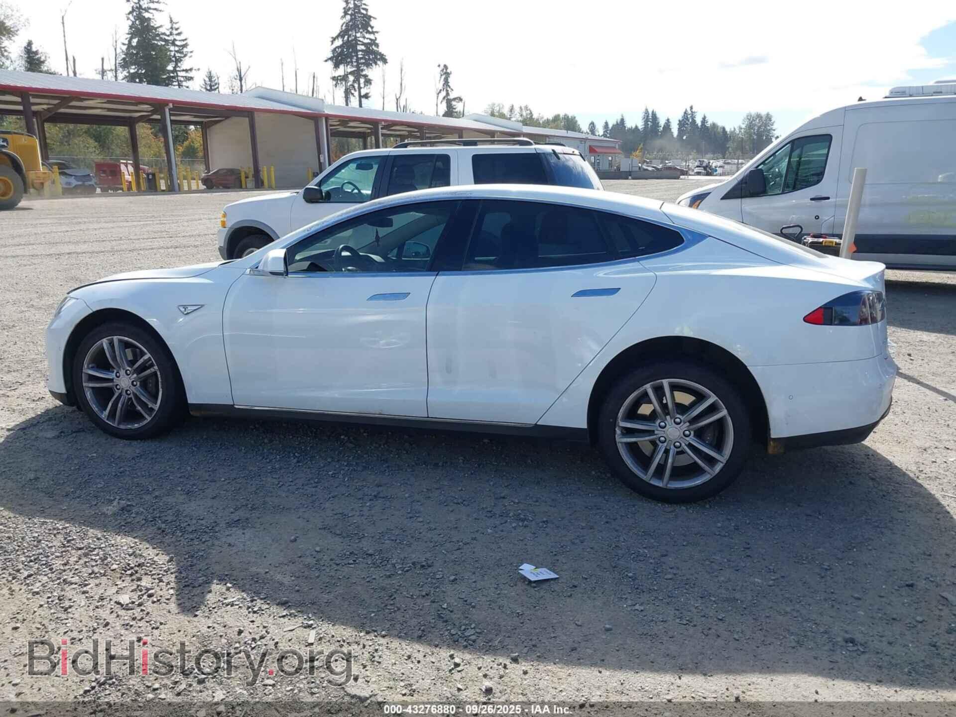 2014 TESLA MODEL S - VIN: 5YJSA1H1XEFP53679 - Photo 14