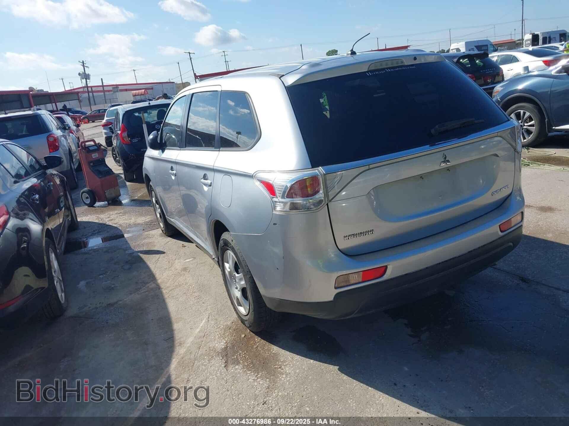 2014 MITSUBISHI OUTLANDER - VIN: JA4AD2A30EZ005208 - Фото 3