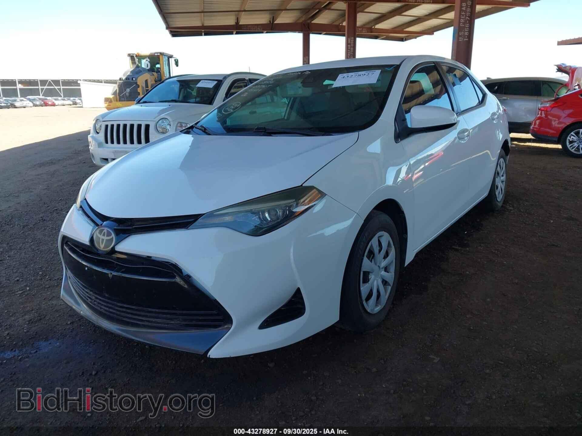 2018 TOYOTA COROLLA - VIN: 2T1BURHEXJC984699 - Фото 2