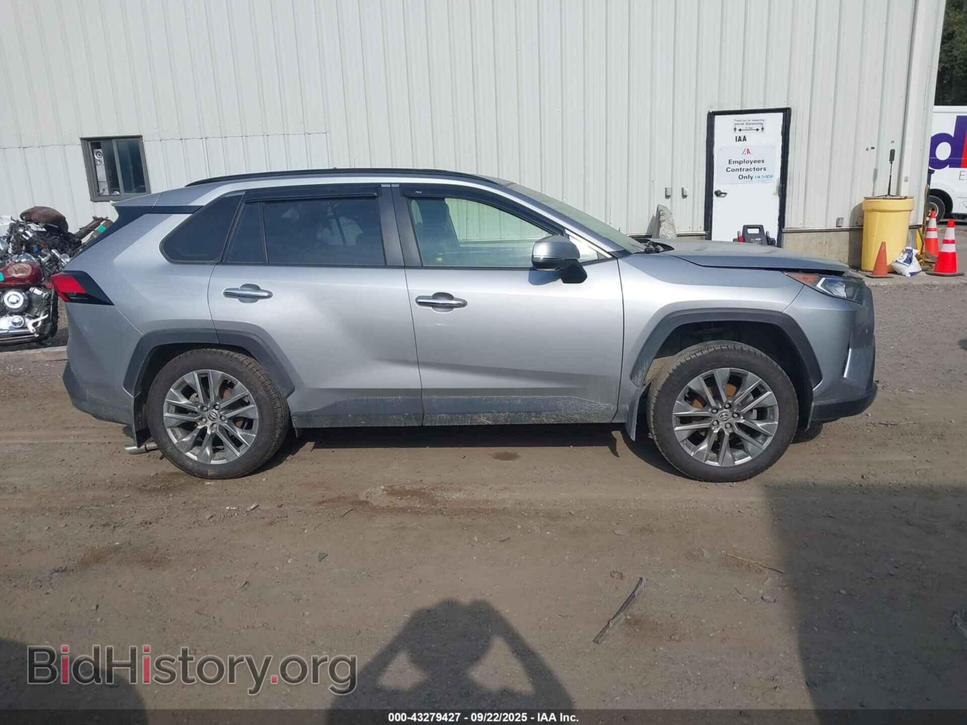 2021 TOYOTA RAV4 - VIN: JTMN1RFVXMD083493 - Фото 13