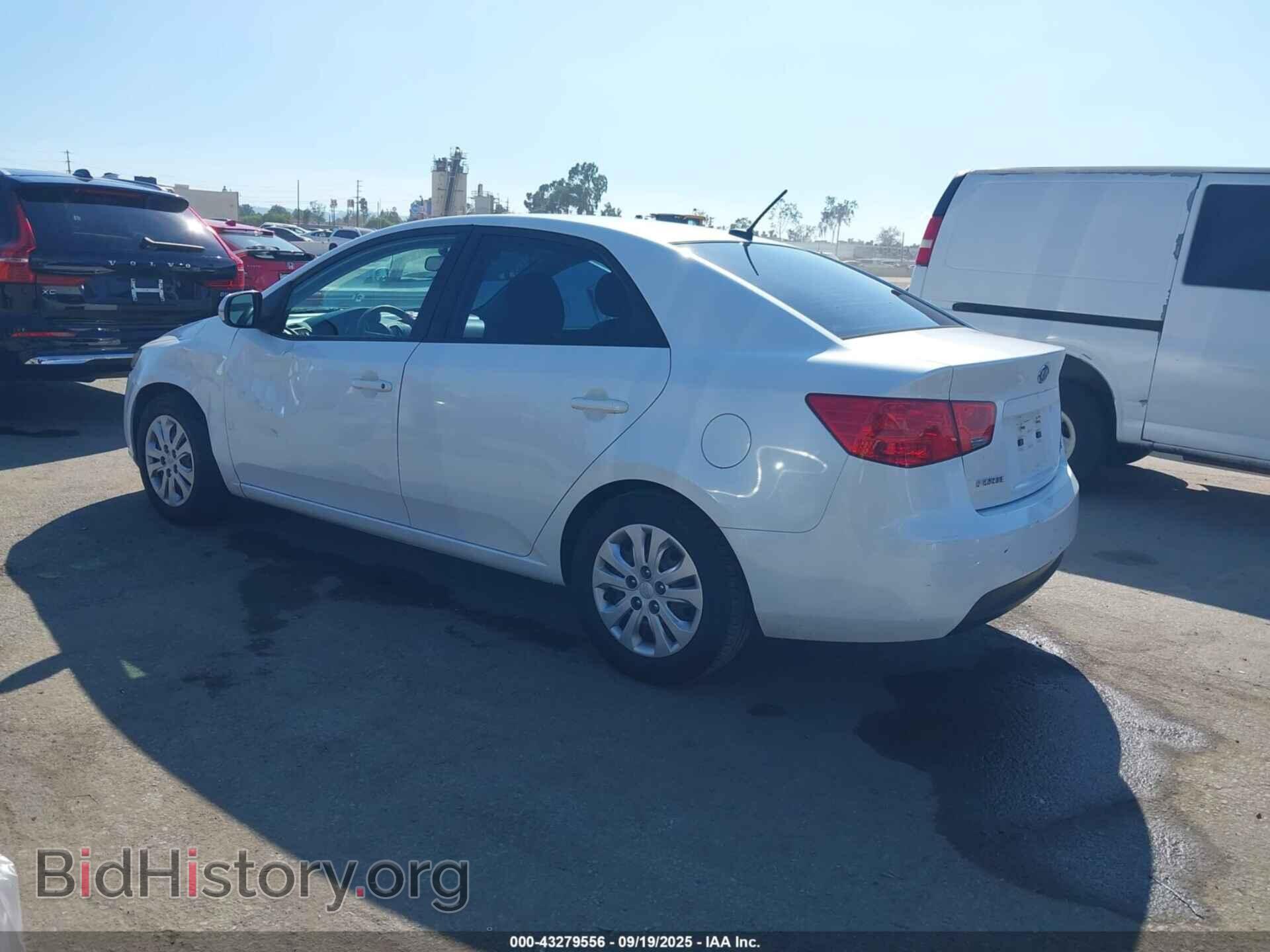 2013 KIA FORTE - VIN: KNAFU4A27D5740771 - Фото 3