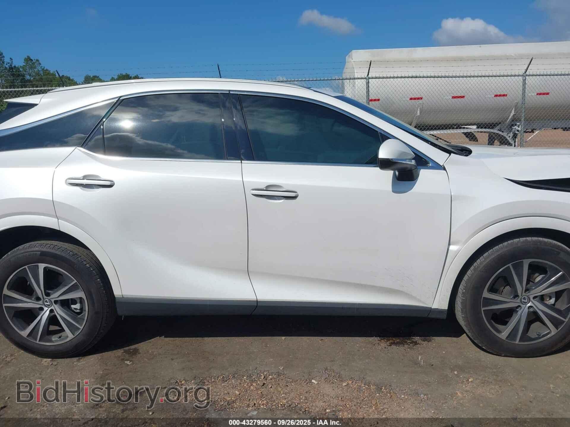 2023 LEXUS RX 350 - VIN: 2T2BAMBA7PC017182 - Photo 13