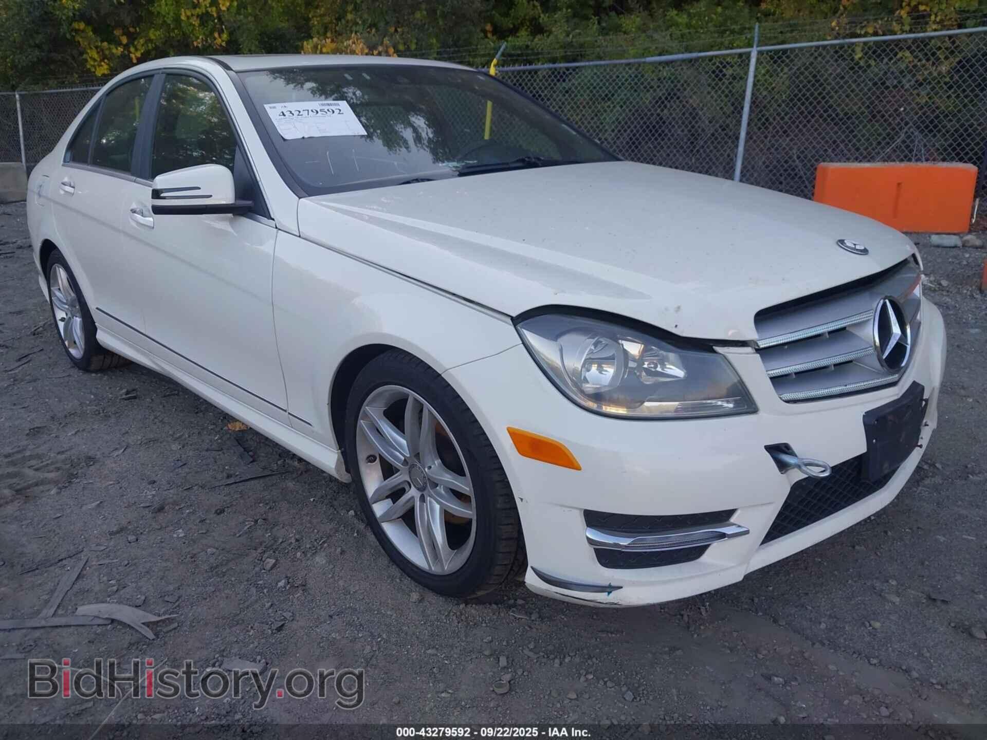 Photo WDDGF8BB0CA710093 - MERCEDES-BENZ C 300 2012
