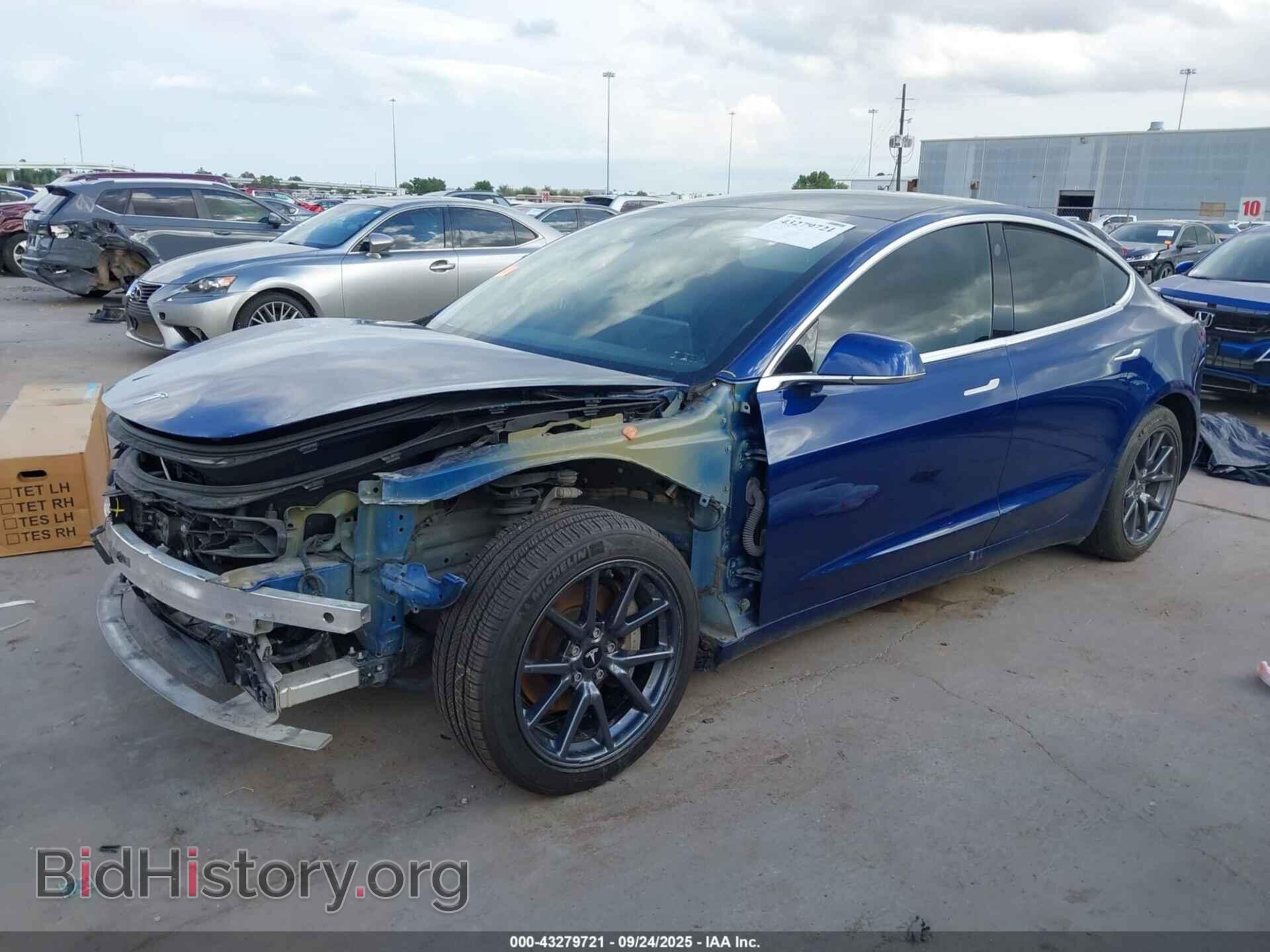 2019 TESLA MODEL 3 - VIN: 5YJ3E1EB2KF452874 - Photo 2