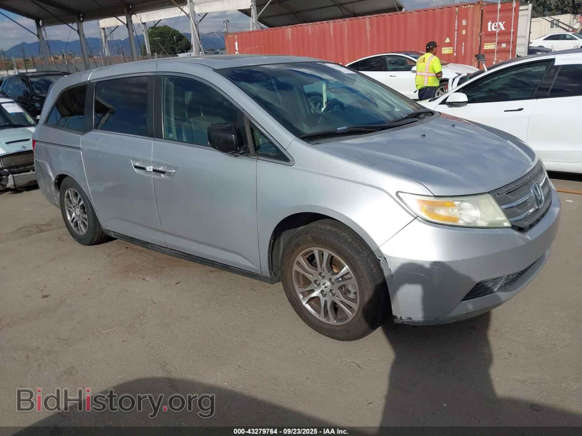 Photo 5FNRL5H68BB009067 - HONDA ODYSSEY 2011