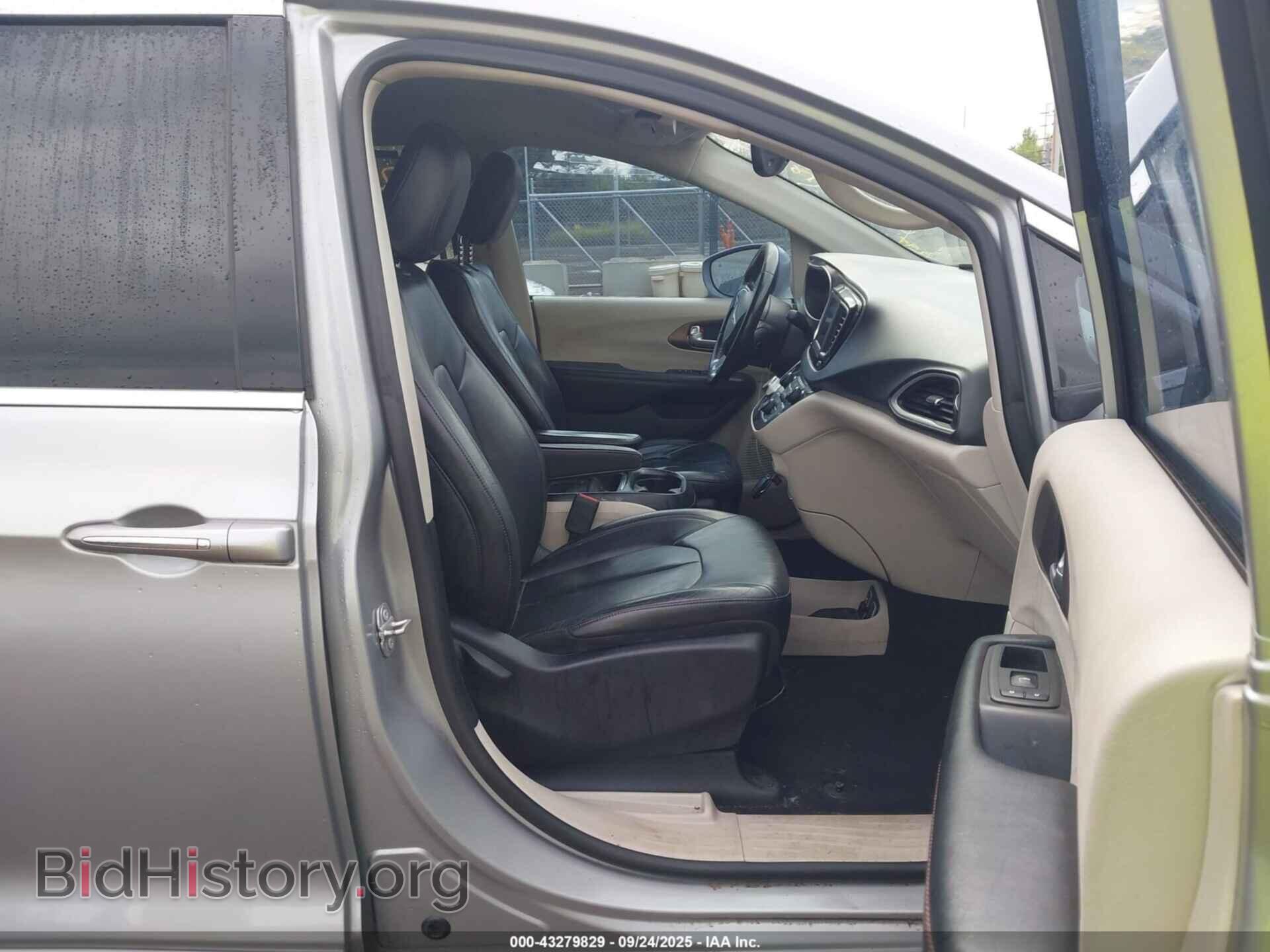 2019 CHRYSLER PACIFICA - VIN: 2C4RC1BG4KR537347 - Фото 5