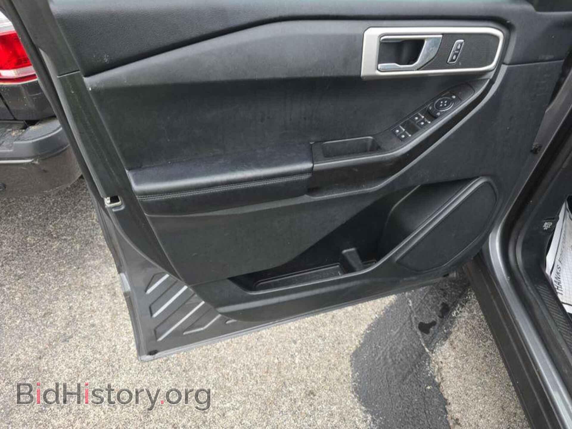 2021 FORD EXPLORER - VIN: 1FMSK7BH9MGC31258 - Photo 2