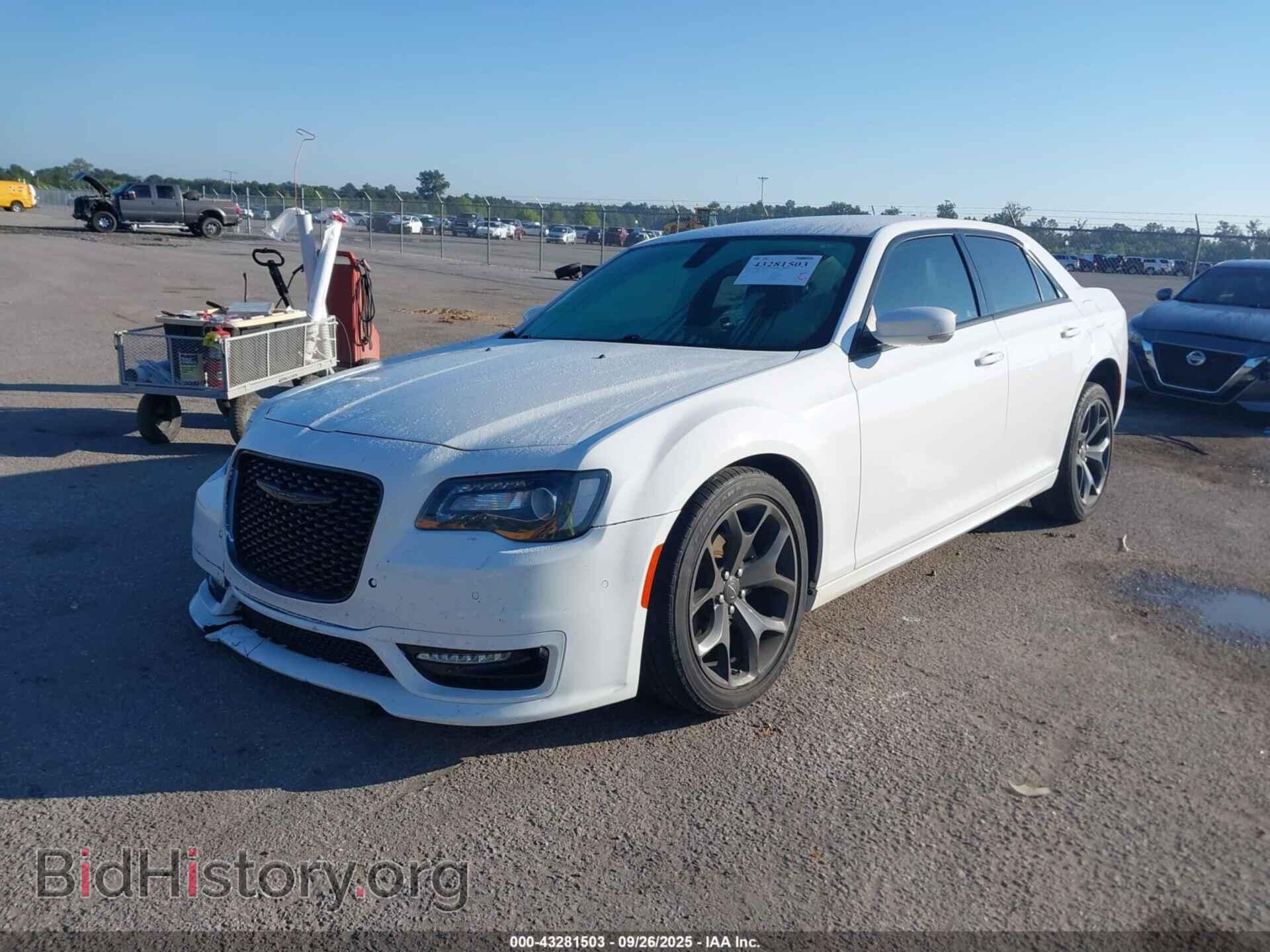 2022 CHRYSLER 300 - VIN: 2C3CCADG6NH127361 - Фото 2