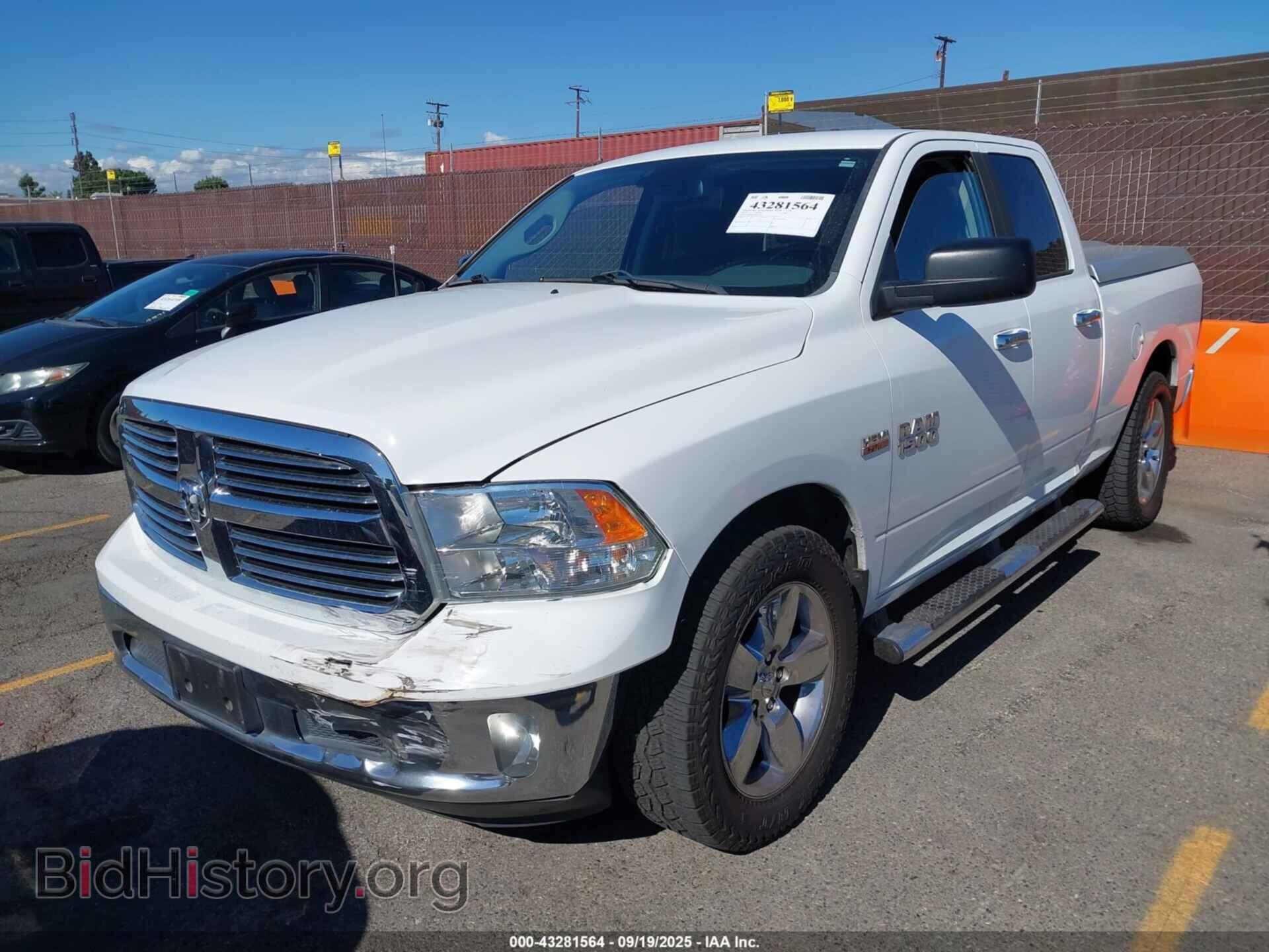 2015 RAM 1500 - VIN: 1C6RR6GT8FS581252 - Фото 2