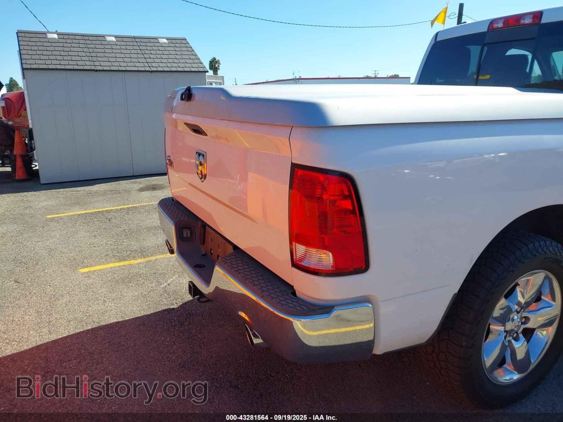 2015 RAM 1500 - VIN: 1C6RR6GT8FS581252 - Фото 4