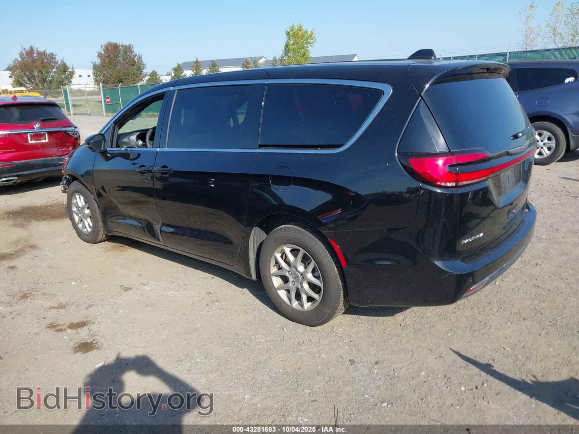 2025 CHRYSLER PACIFICA - VIN: 2C4RC1BG3SR548632 - Фото 3