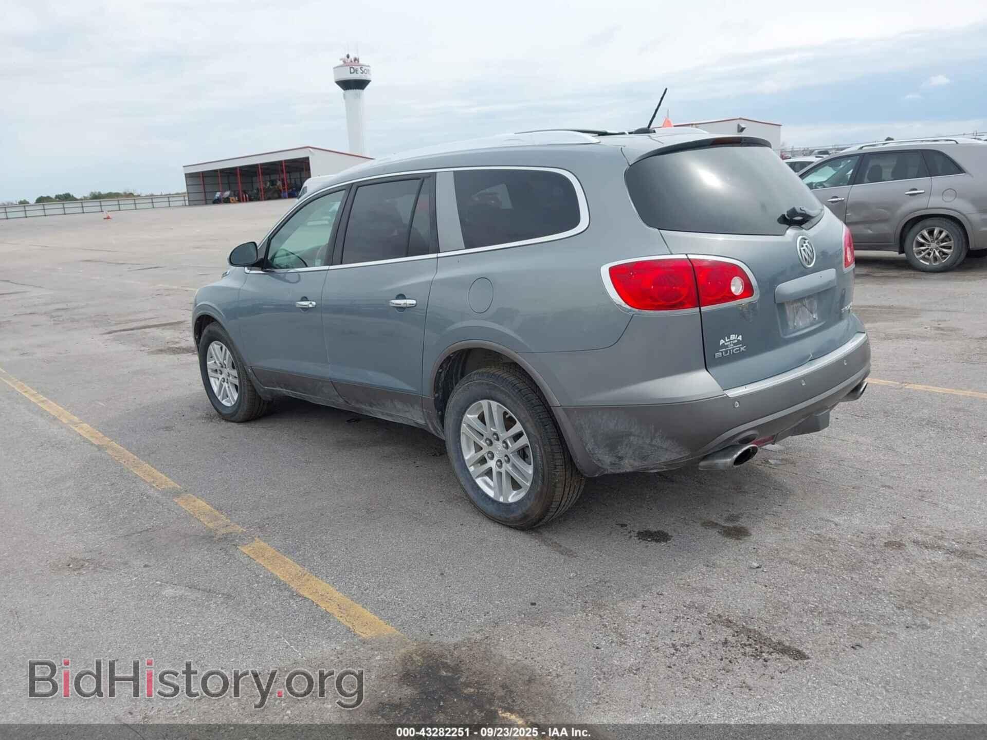 2008 BUICK ENCLAVE - VIN: 5GAEV13778J181031 - Фото 3