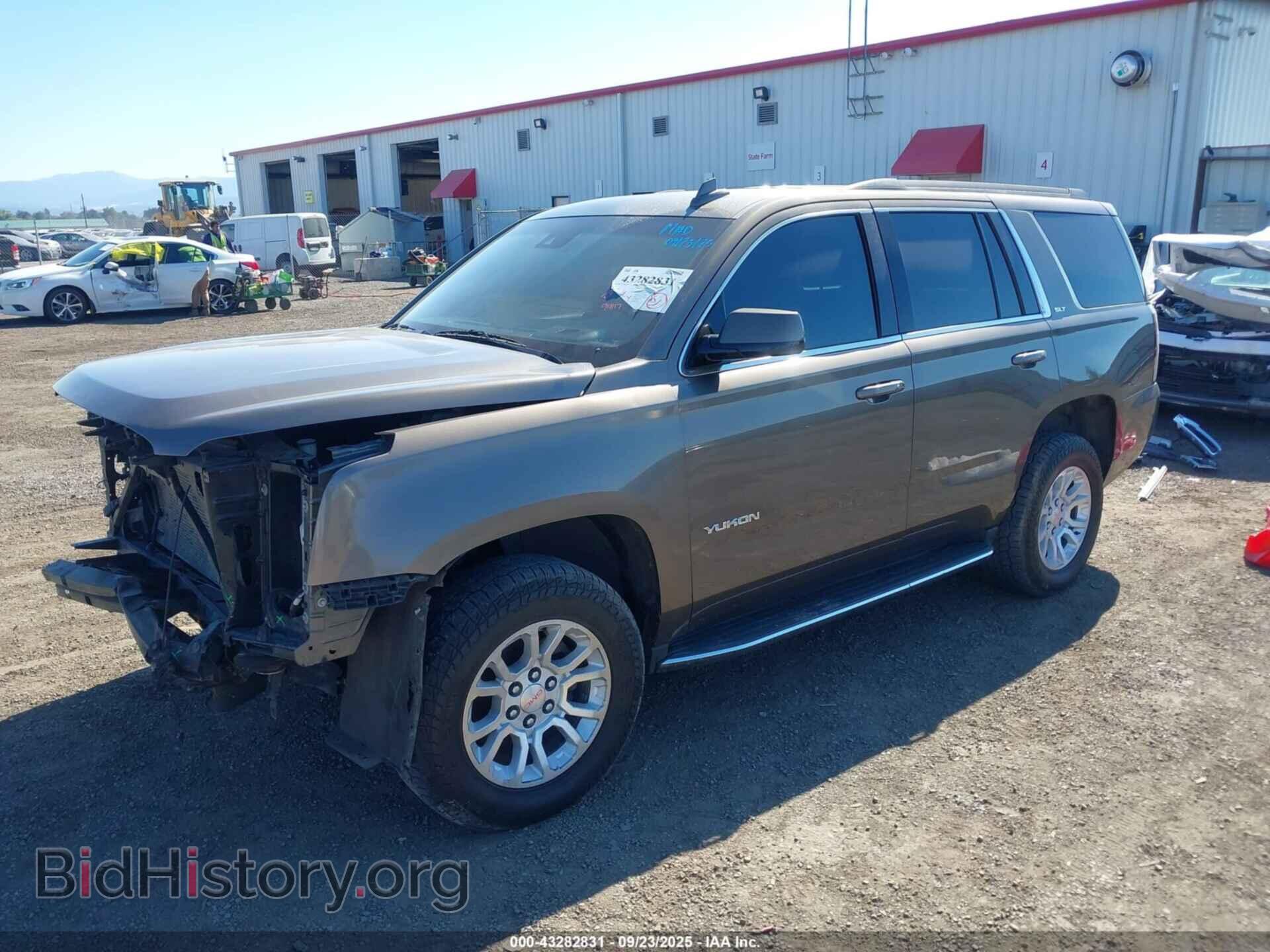 2016 GMC YUKON - VIN: 1GKS2BKC8GR145805 - Фото 2