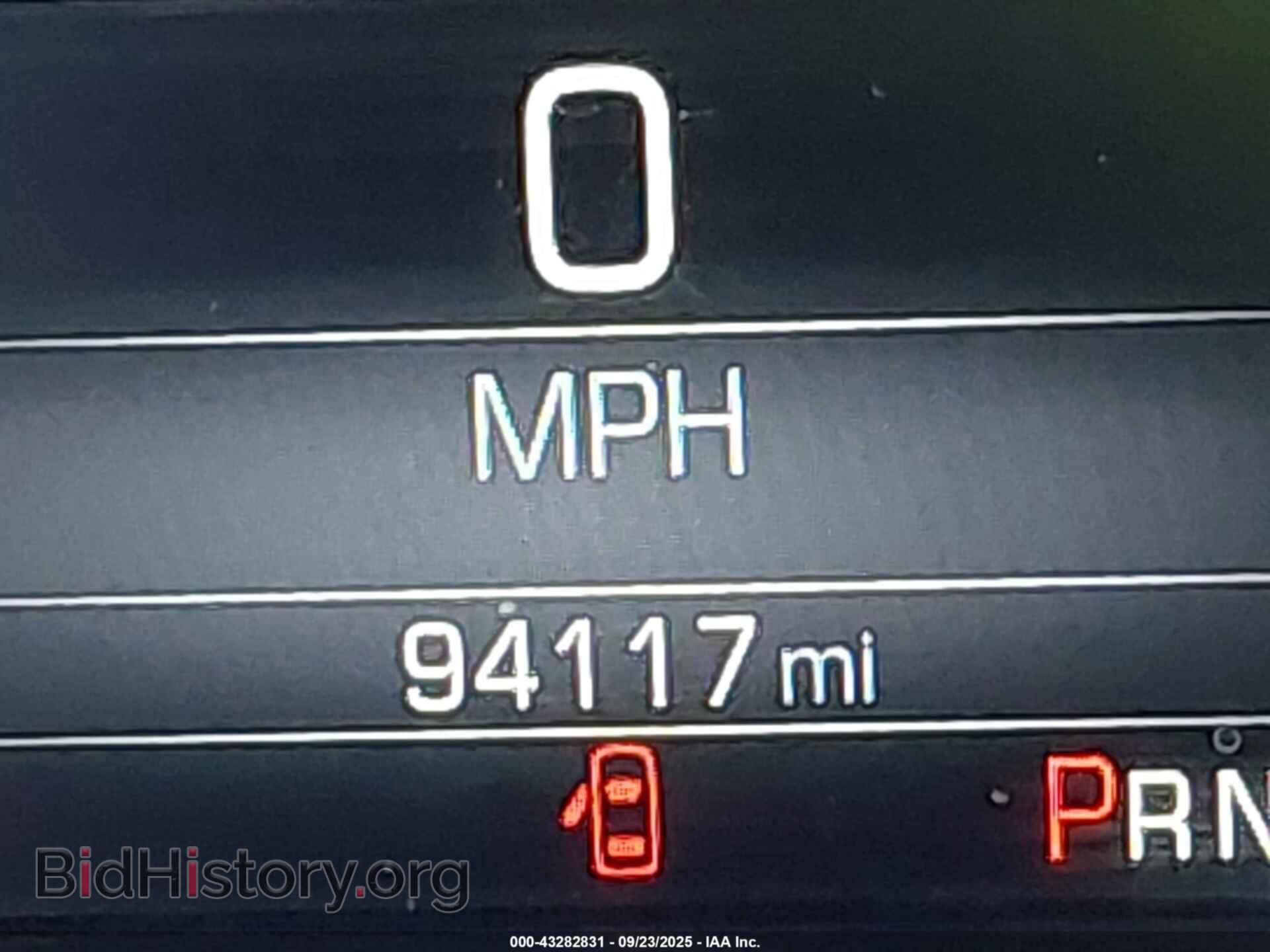 2016 GMC YUKON - VIN: 1GKS2BKC8GR145805 - Фото 16