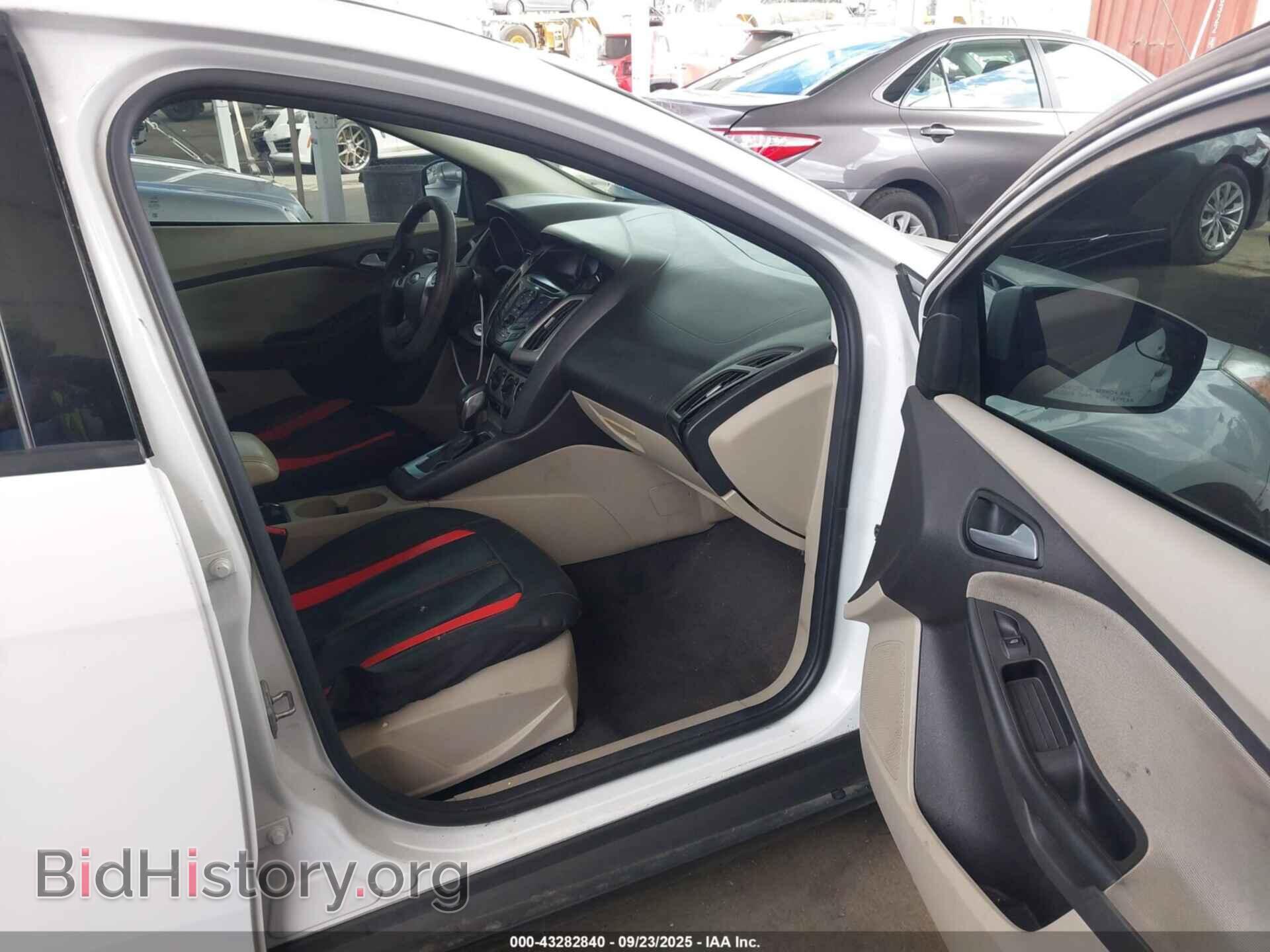 2014 FORD FOCUS - VIN: 1FADP3F20EL137944 - Photo 5
