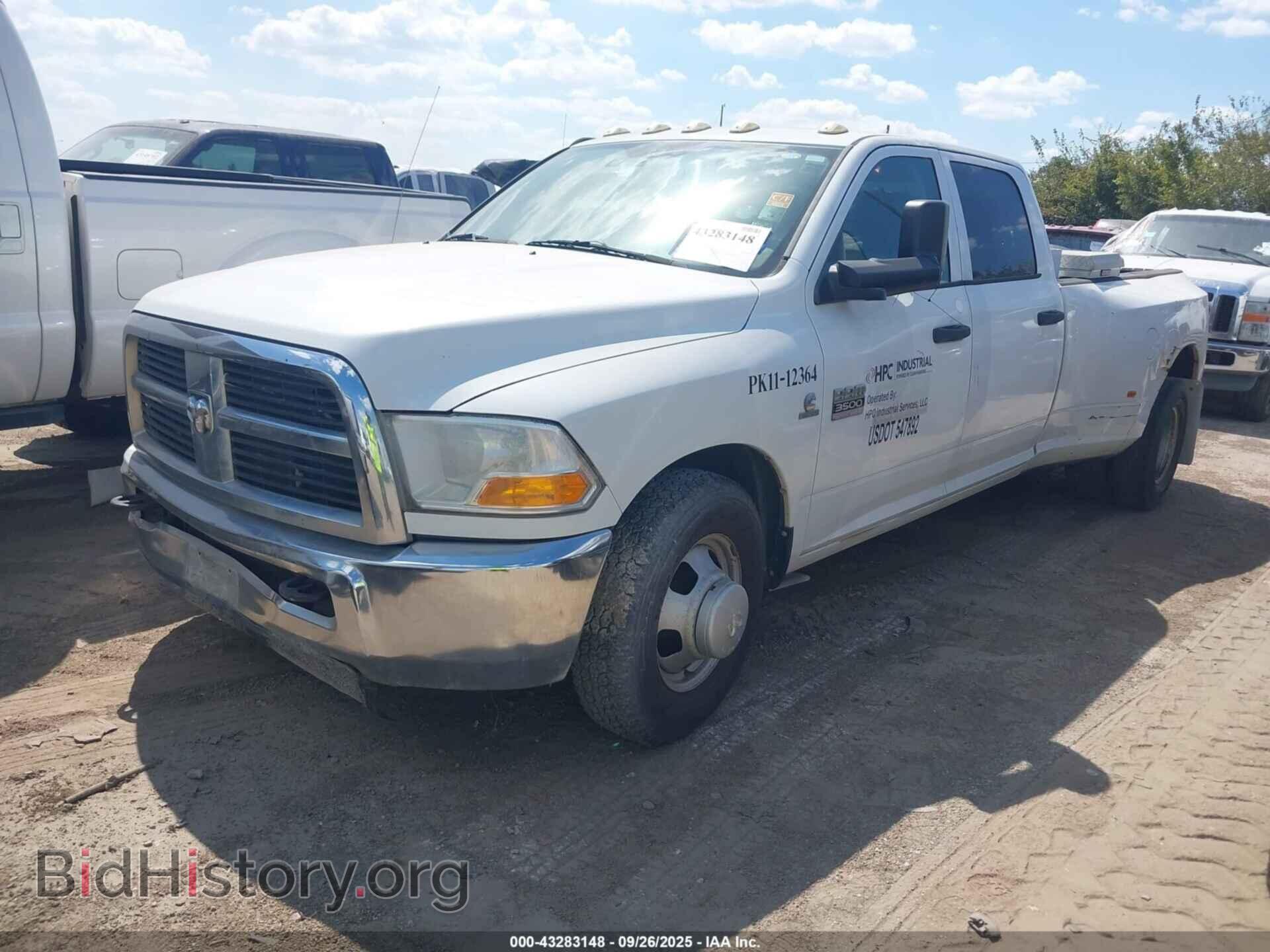 2012 RAM 3500 - VIN: 3C63DPGL2CG230401 - Photo 2