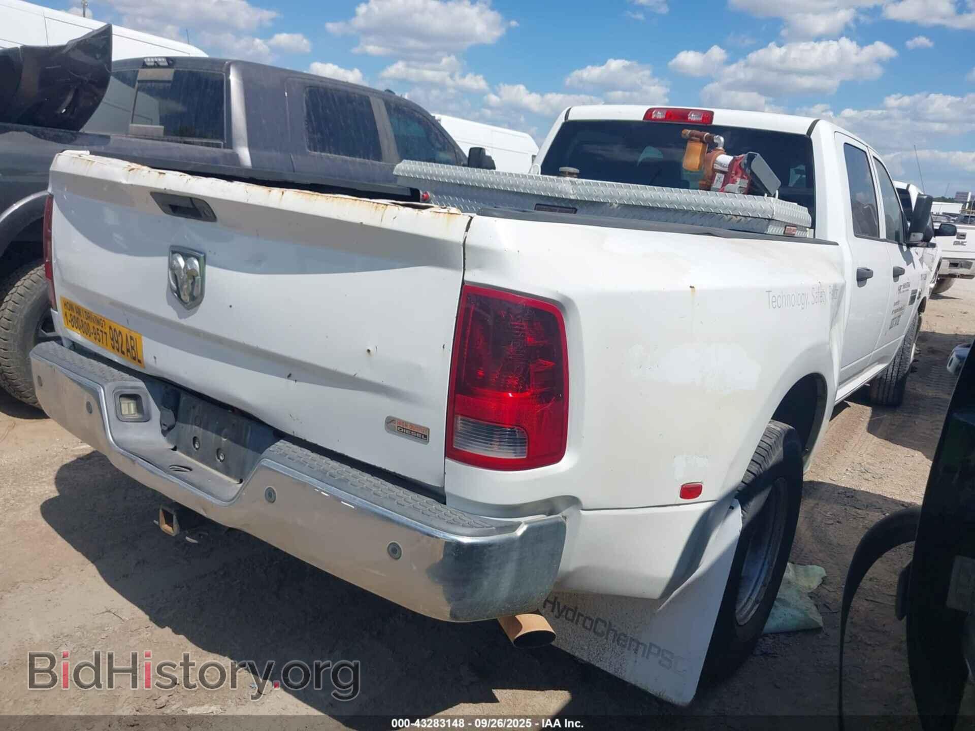 2012 RAM 3500 - VIN: 3C63DPGL2CG230401 - Photo 4