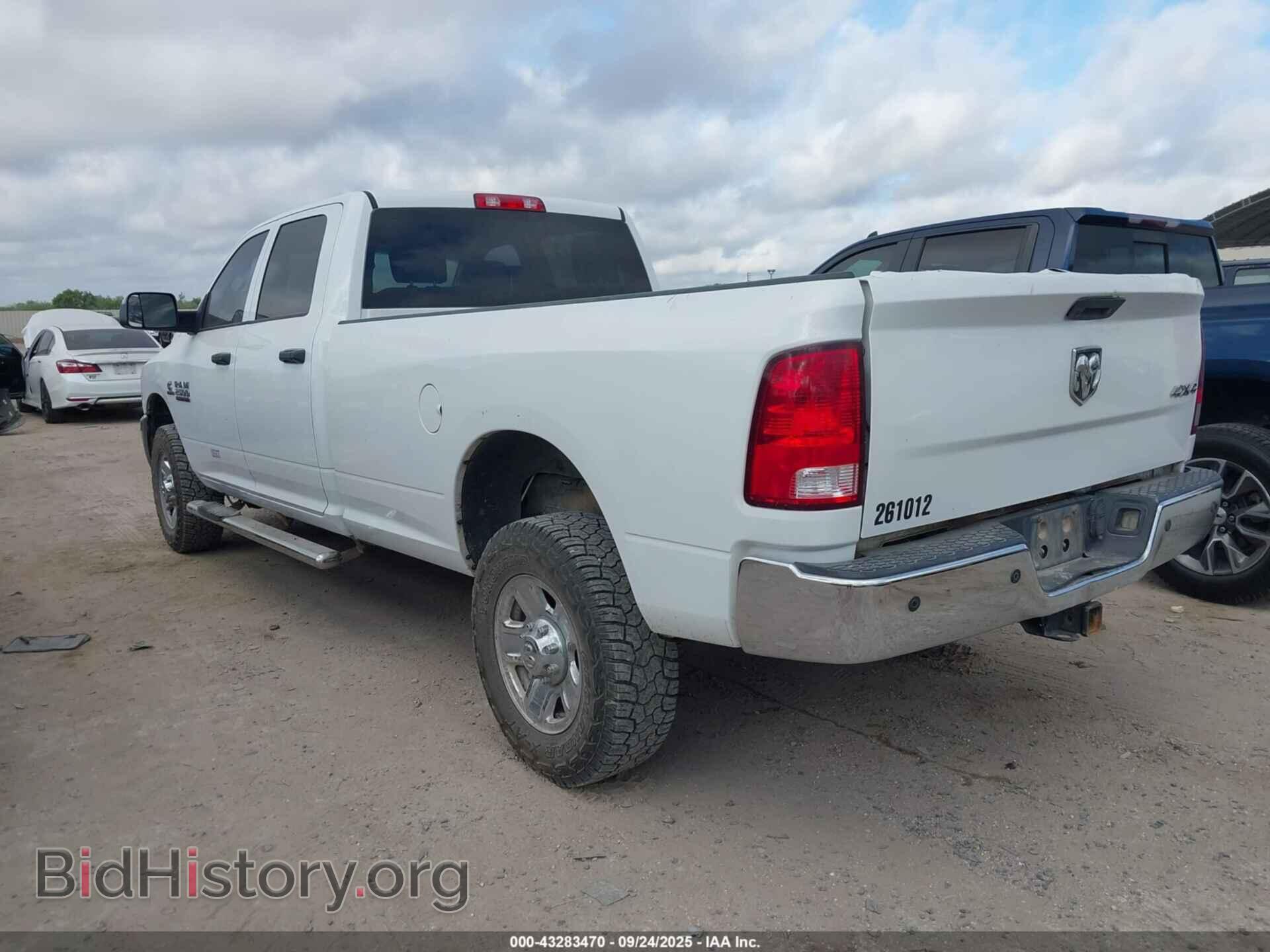 2018 RAM 2500 - VIN: 3C6UR5HL6JG261012 - Фото 3