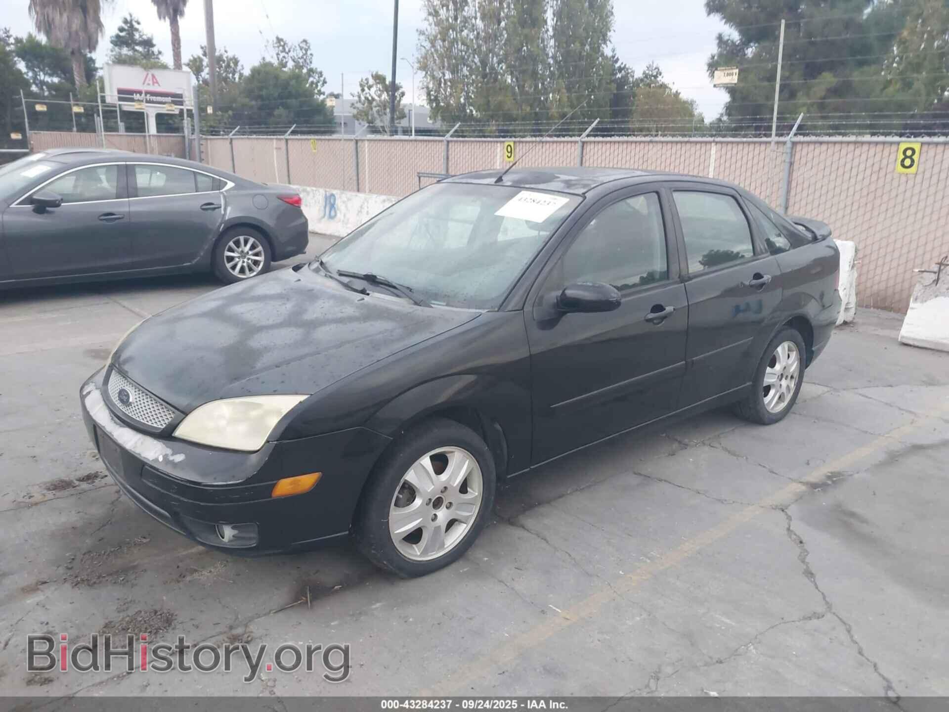 2006 FORD FOCUS - VIN: 1FAHP38Z16W202022 - Фото 2