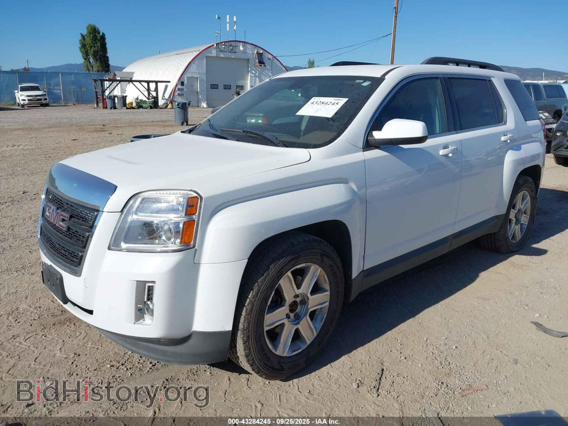 2011 GMC TERRAIN - VIN: 2CTFLVE53B6451795 - Фото 2