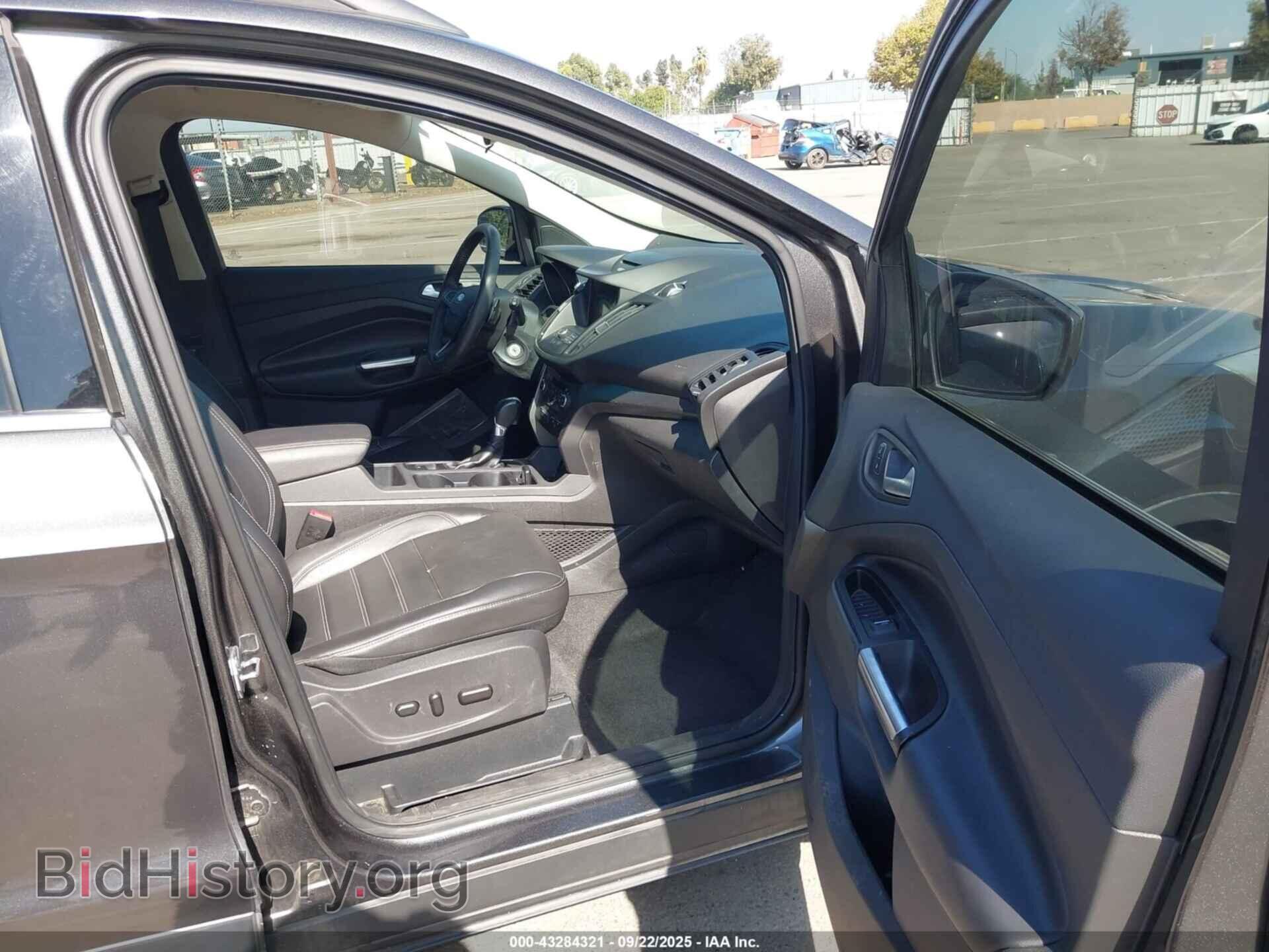 2017 FORD ESCAPE - VIN: 1FMCU0GD2HUC80708 - Photo 5