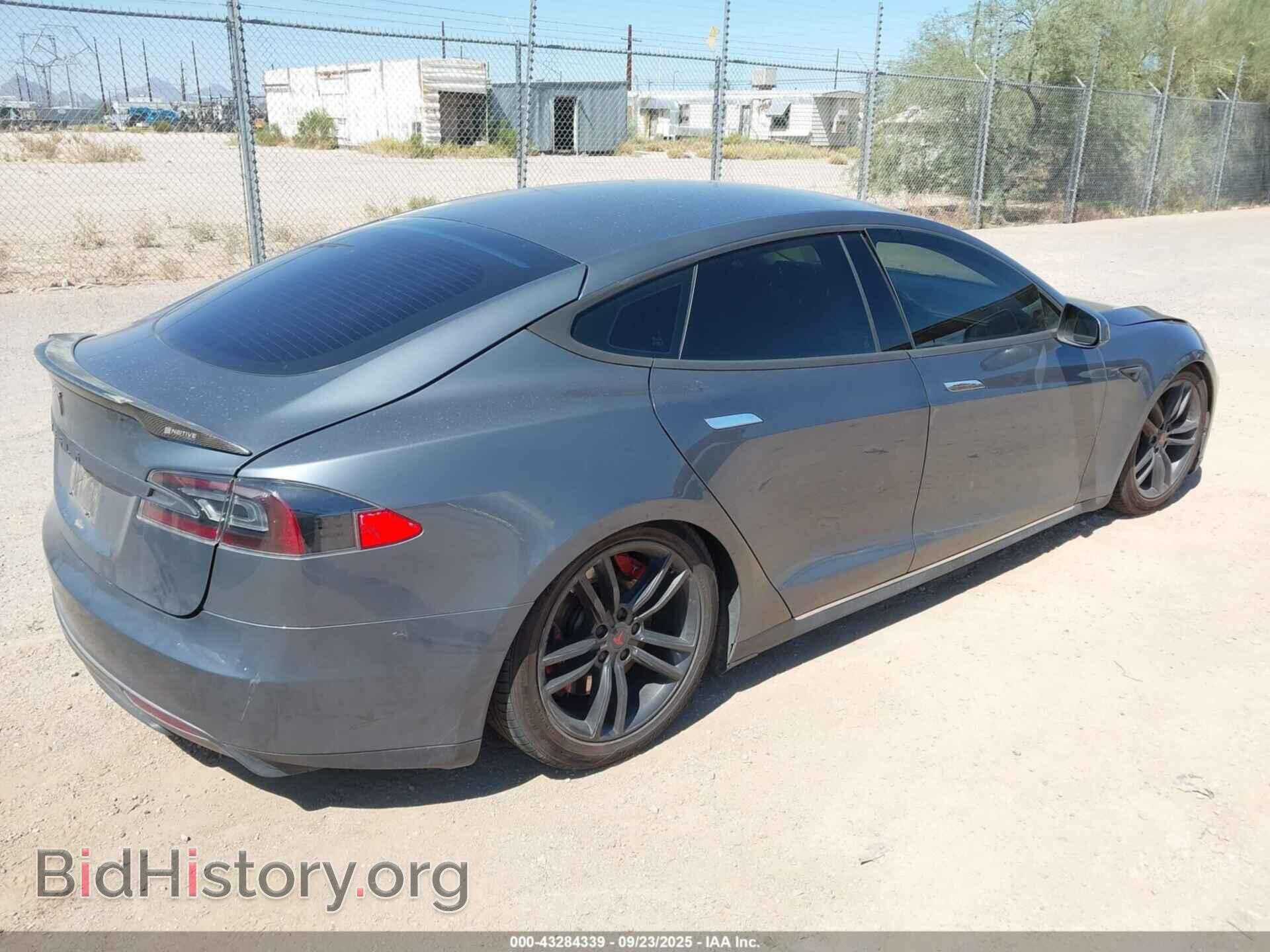2013 TESLA MODEL S - VIN: 5YJSA1CN5DFP05919 - Photo 4