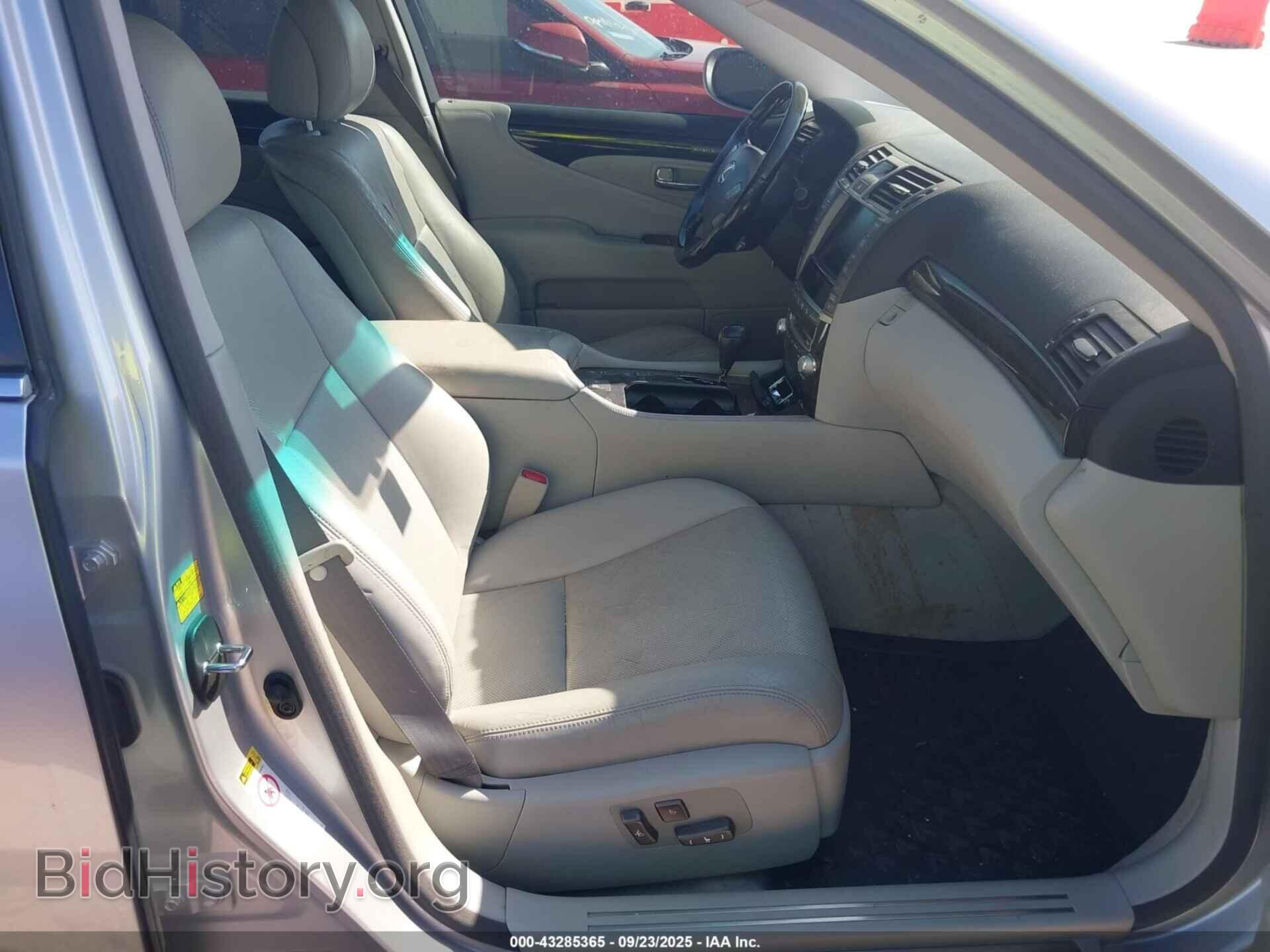 2011 LEXUS LS 460 - VIN: JTHBL5EFXB5105448 - Фото 5