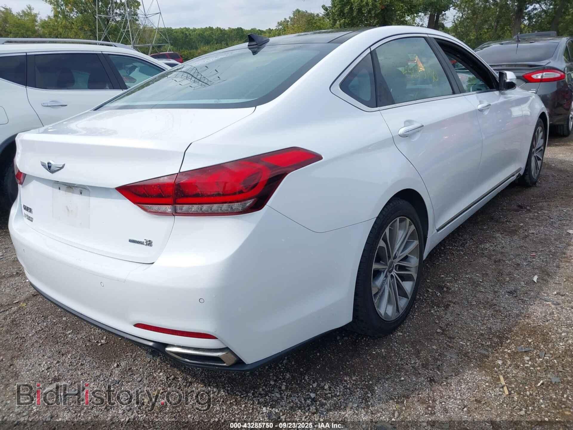 2015 HYUNDAI GENESIS - VIN: KMHGN4JEXFU032985 - Фото 4