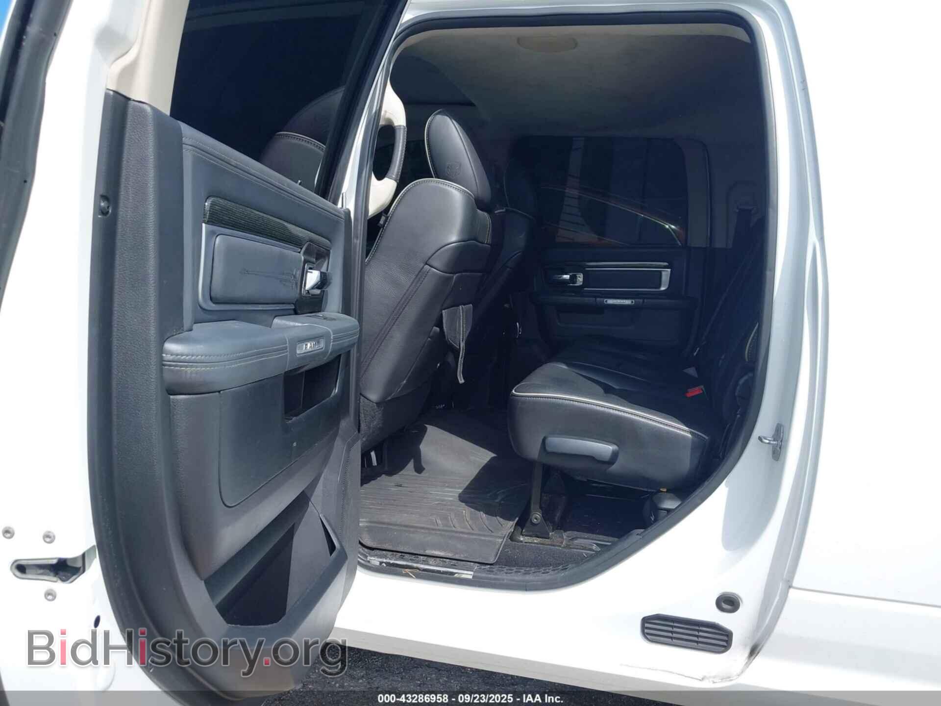 2014 RAM 3500 - VIN: 3C63R3NL3EG108954 - Фото 7