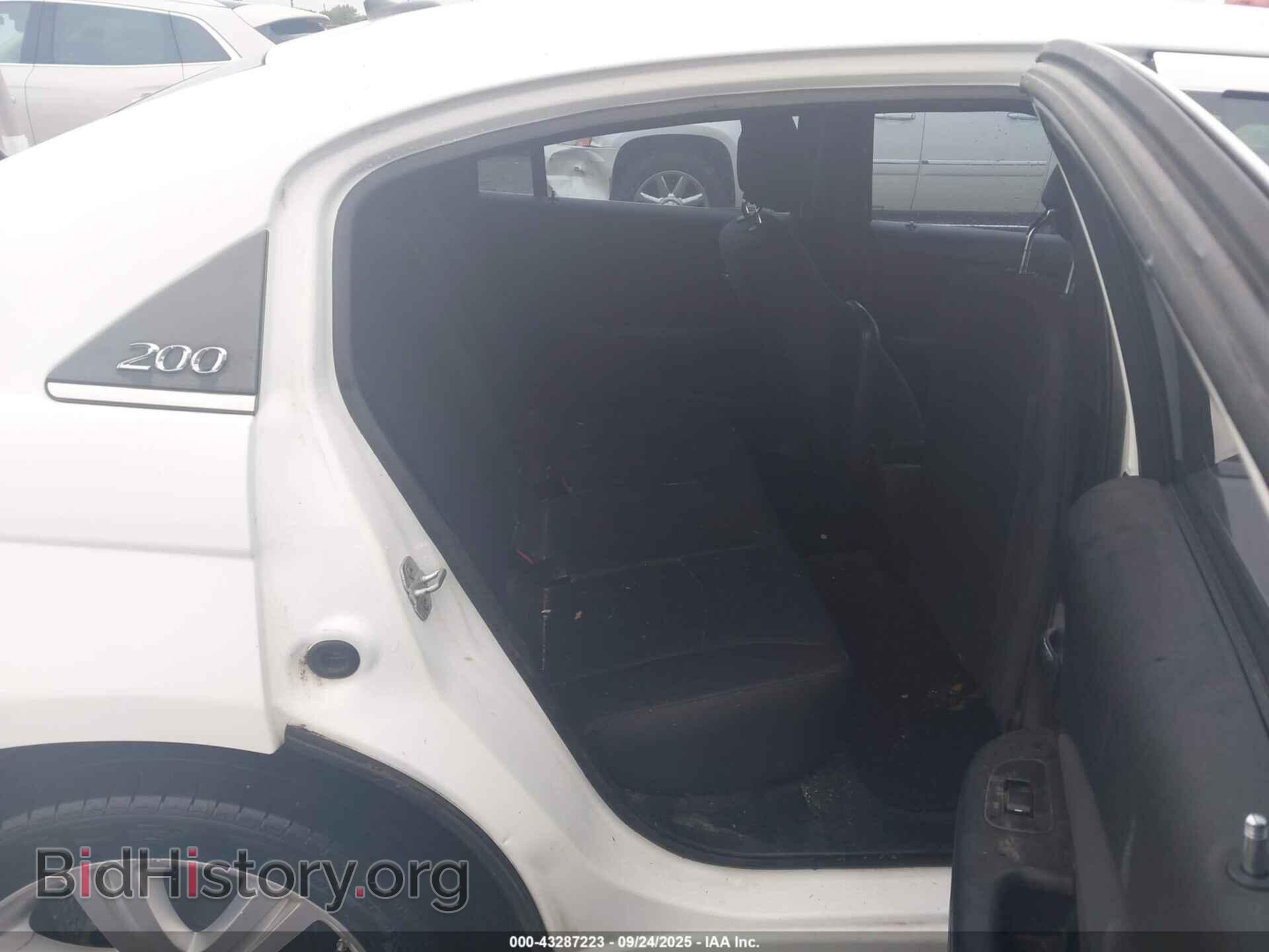 2013 CHRYSLER 200 - VIN: 1C3CCBBBXDN558305 - Фото 8