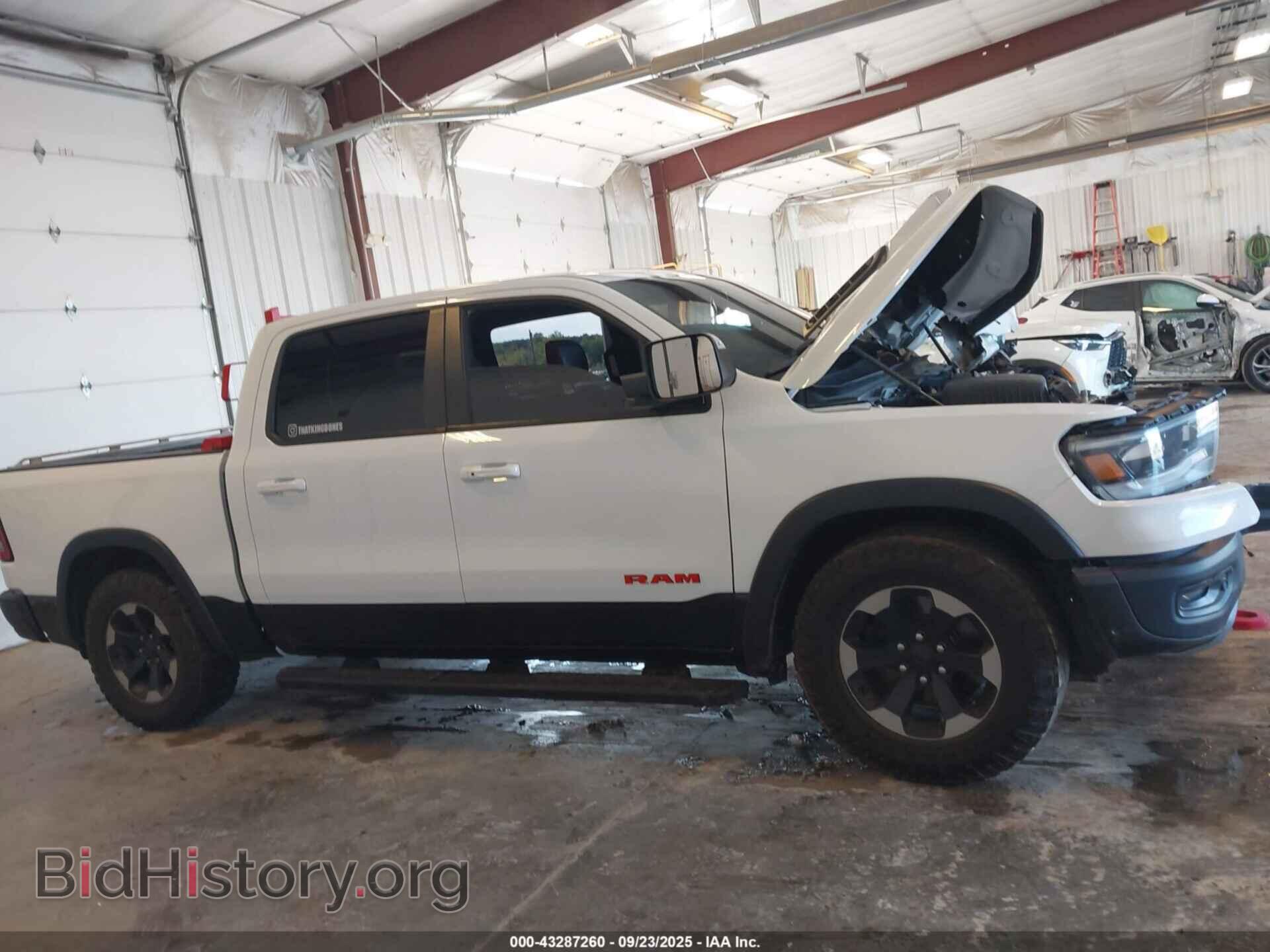 2019 RAM 1500 - VIN: 1C6SRFLT1KN579665 - Фото 12