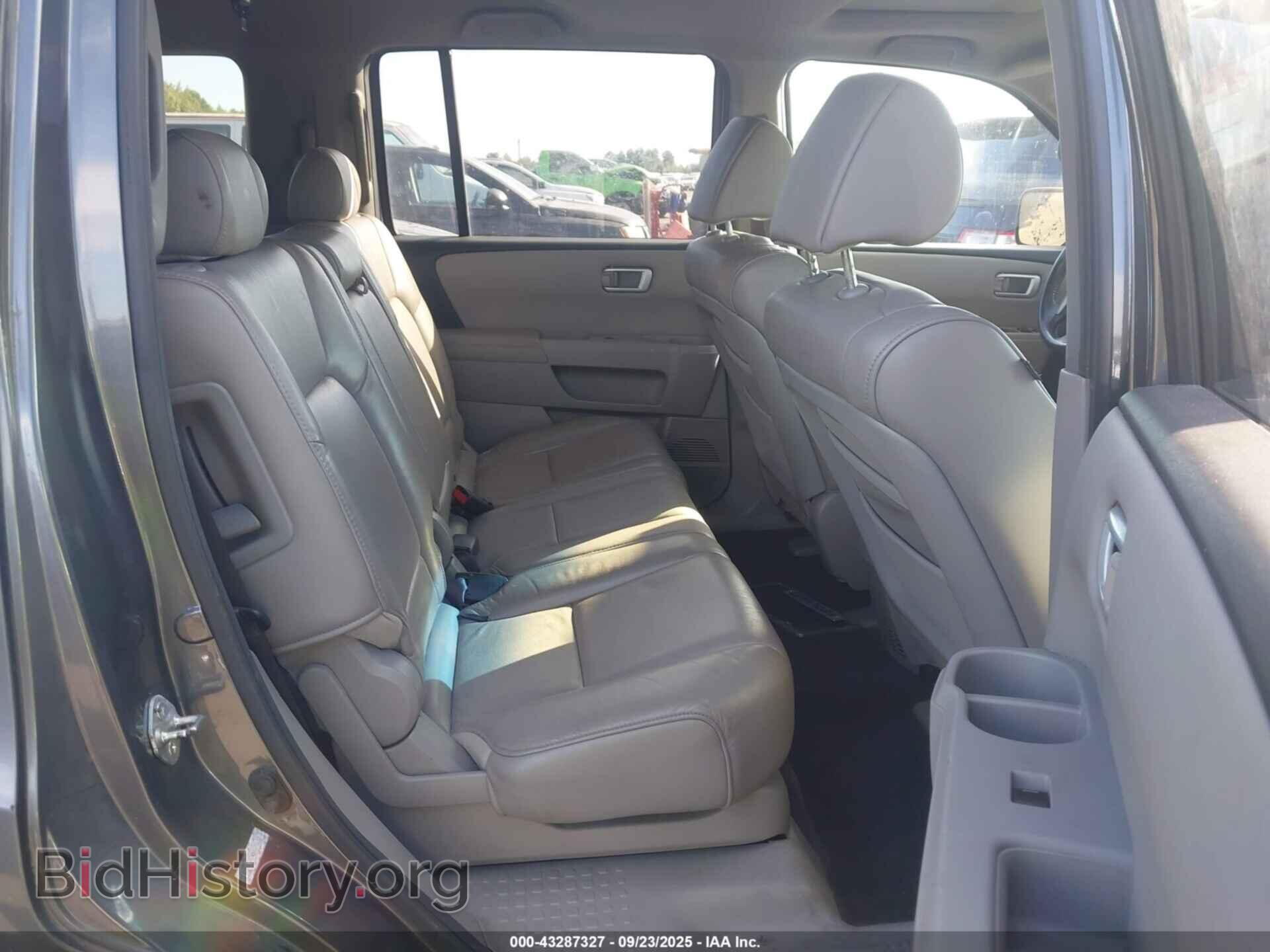 2011 HONDA PILOT - VIN: 5FNYF4H74BB070633 - Фото 8
