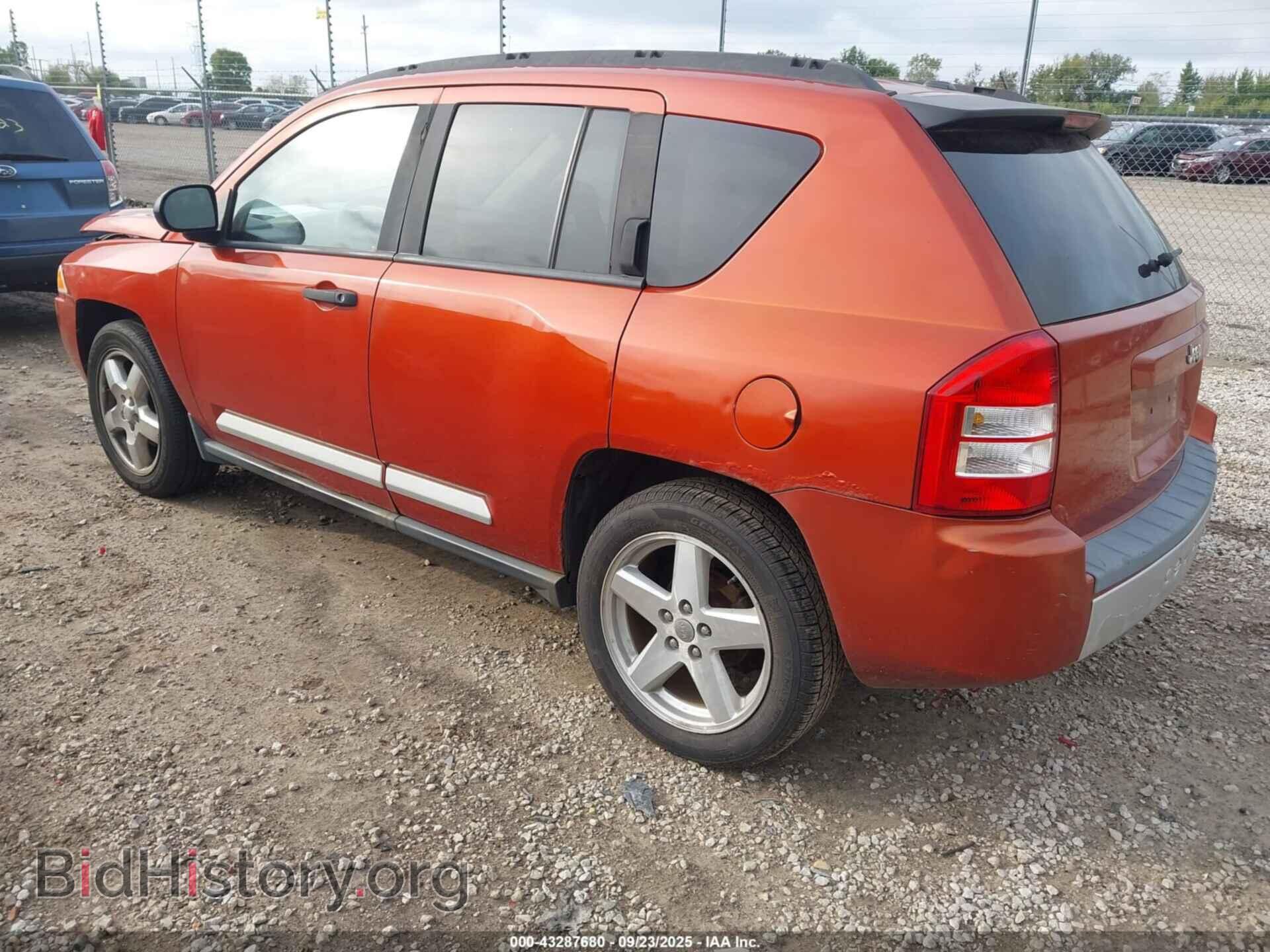 2008 JEEP COMPASS - VIN: 1J8FT57W78D741686 - Фото 3