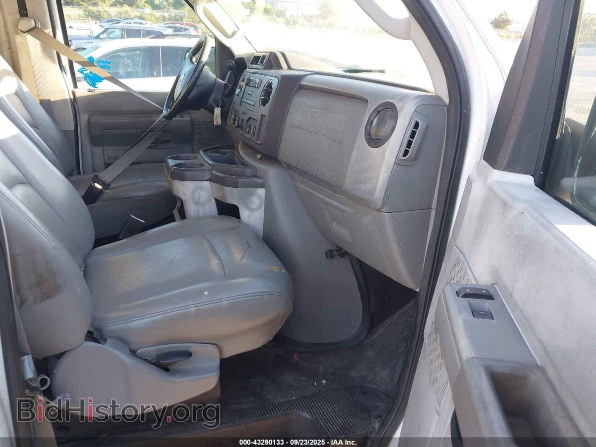2010 FORD E-150 - VIN: 1FTNE1EW8ADA16208 - Фото 5