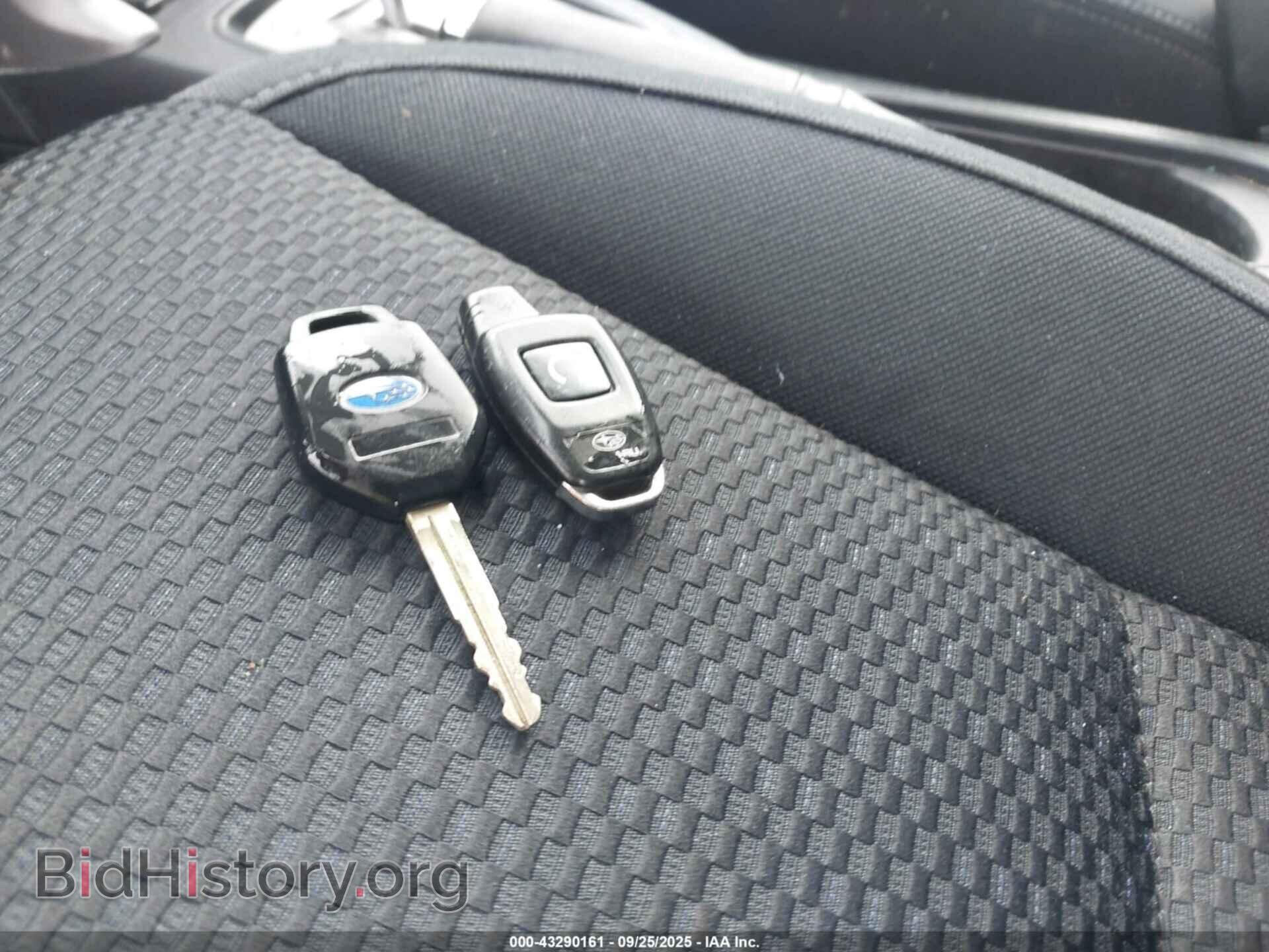 2017 SUBARU FORESTER - VIN: JF2SJAEC4HH406845 - Фото 11