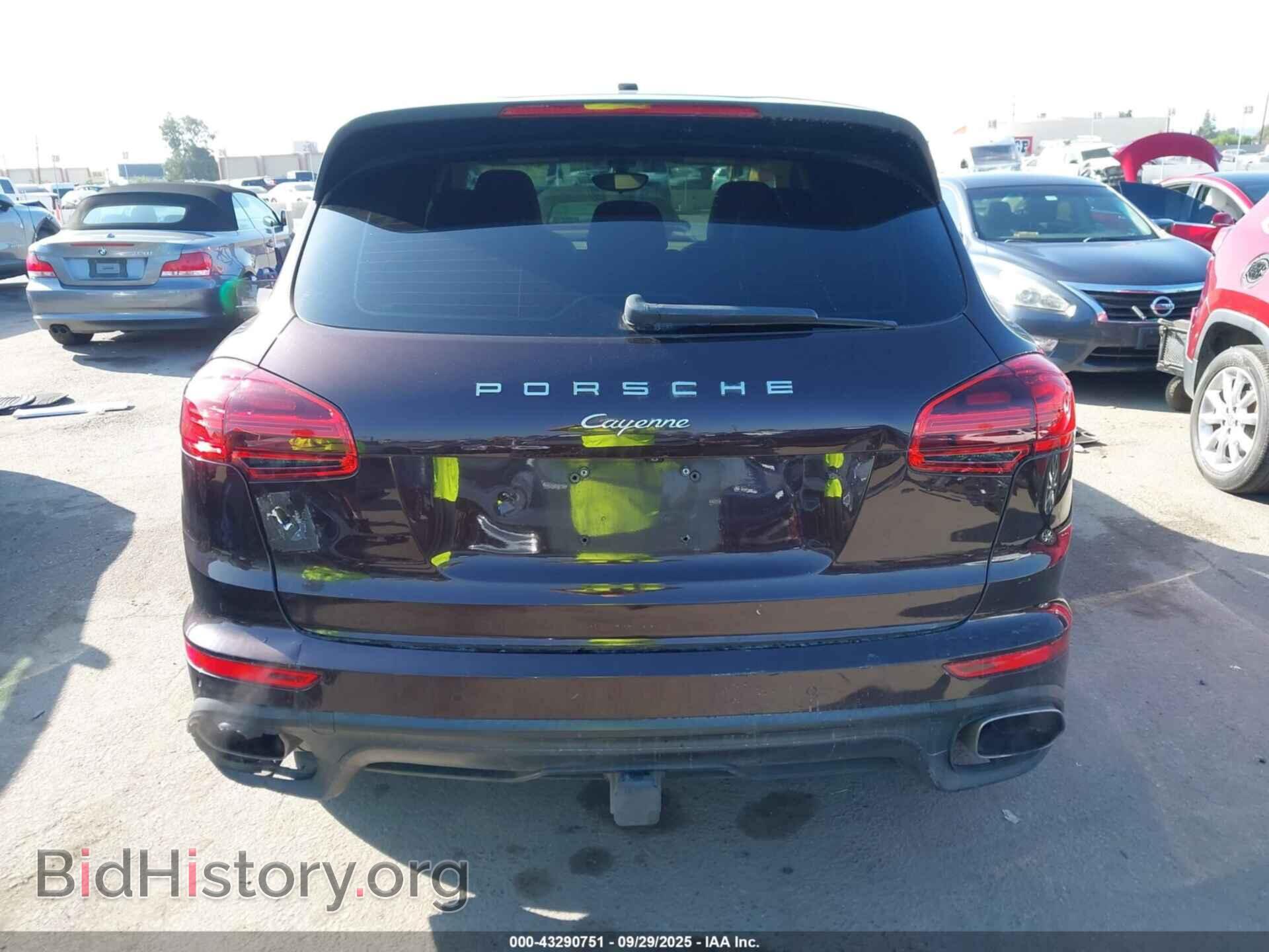 2016 PORSCHE CAYENNE - VIN: WP1AA2A2XGLA02472 - Фото 16