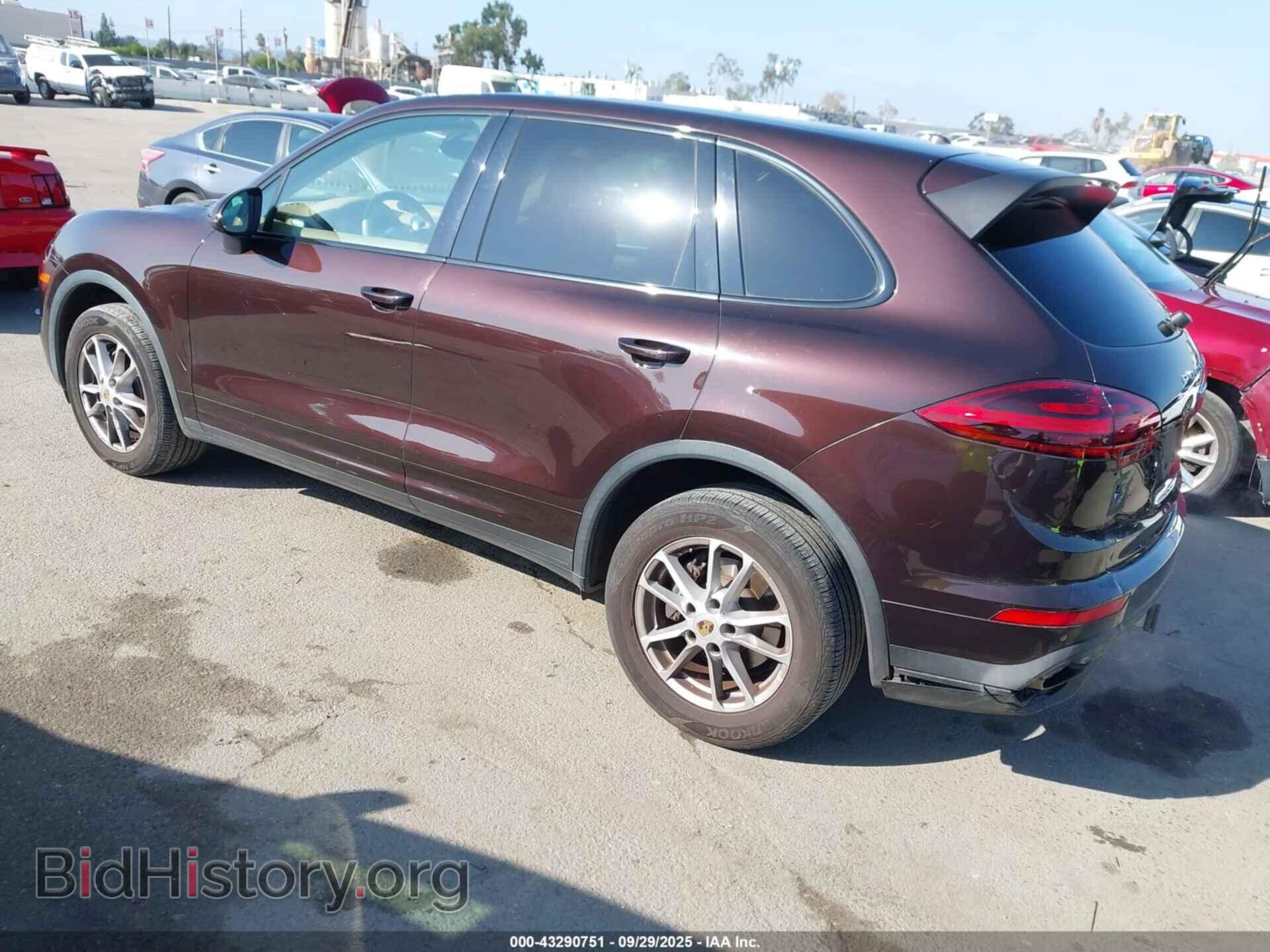 2016 PORSCHE CAYENNE - VIN: WP1AA2A2XGLA02472 - Фото 3