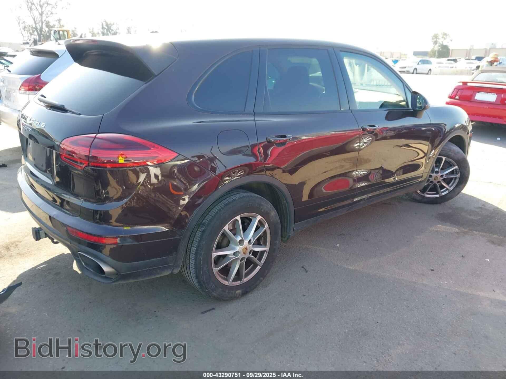 2016 PORSCHE CAYENNE - VIN: WP1AA2A2XGLA02472 - Фото 4