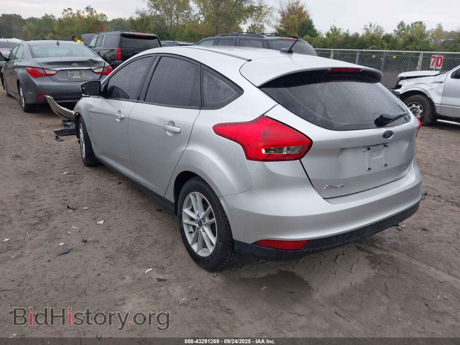 2017 FORD FOCUS - VIN: 1FADP3K24HL225891 - Фото 3