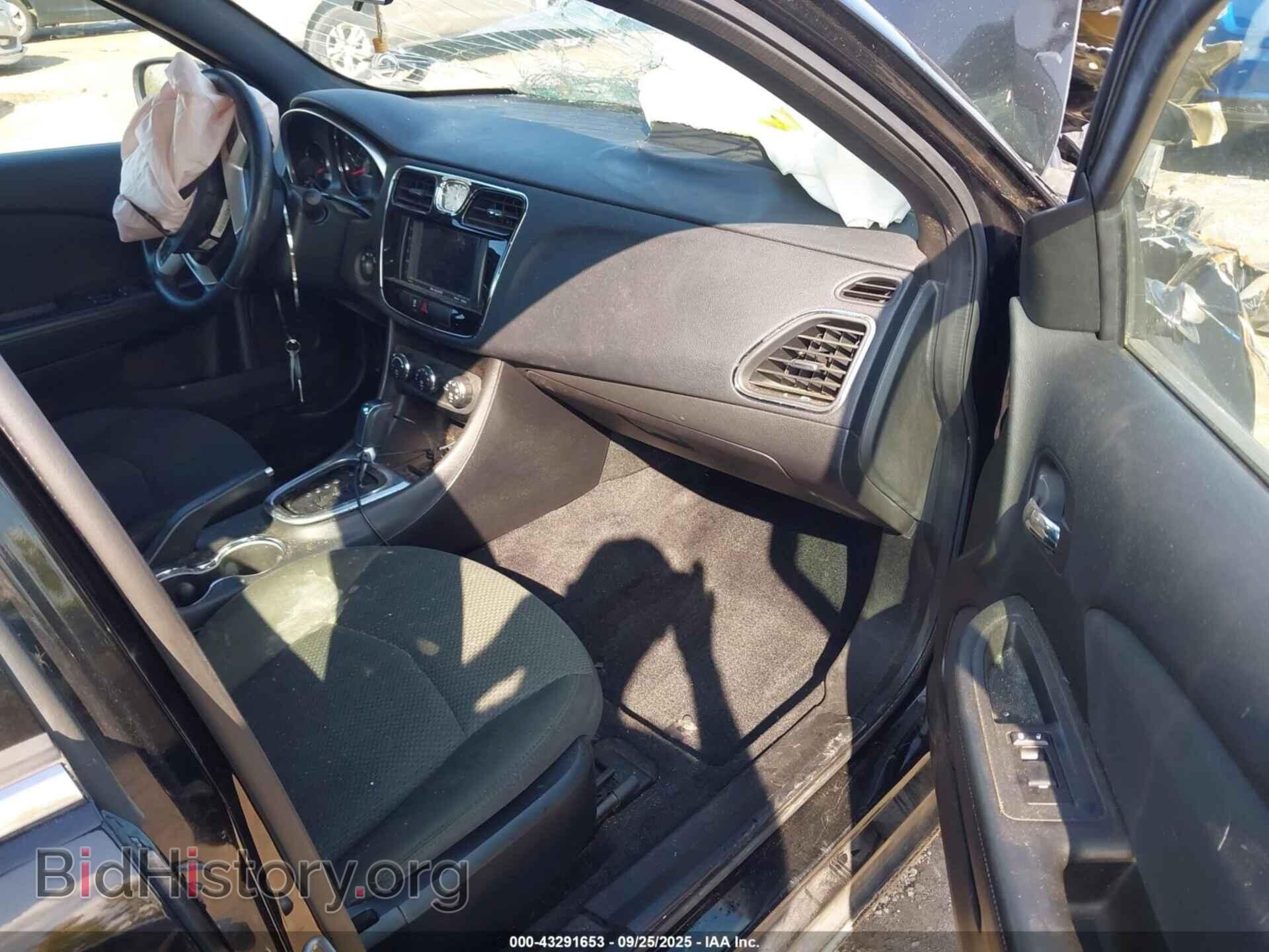 2012 CHRYSLER 200 - VIN: 1C3CCBBB2CN148225 - Фото 5