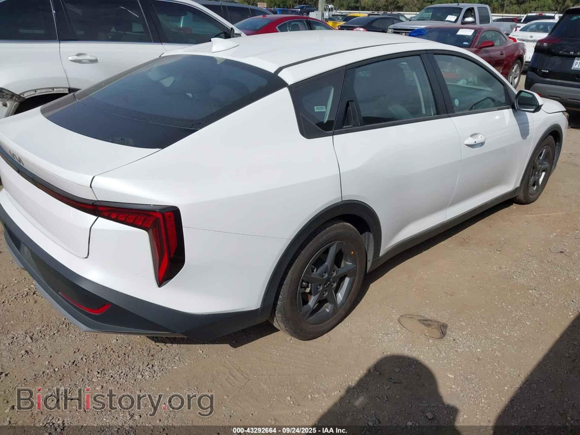 2025 KIA K4 - VIN: 3KPFT4DE4SE037321 - Фото 4