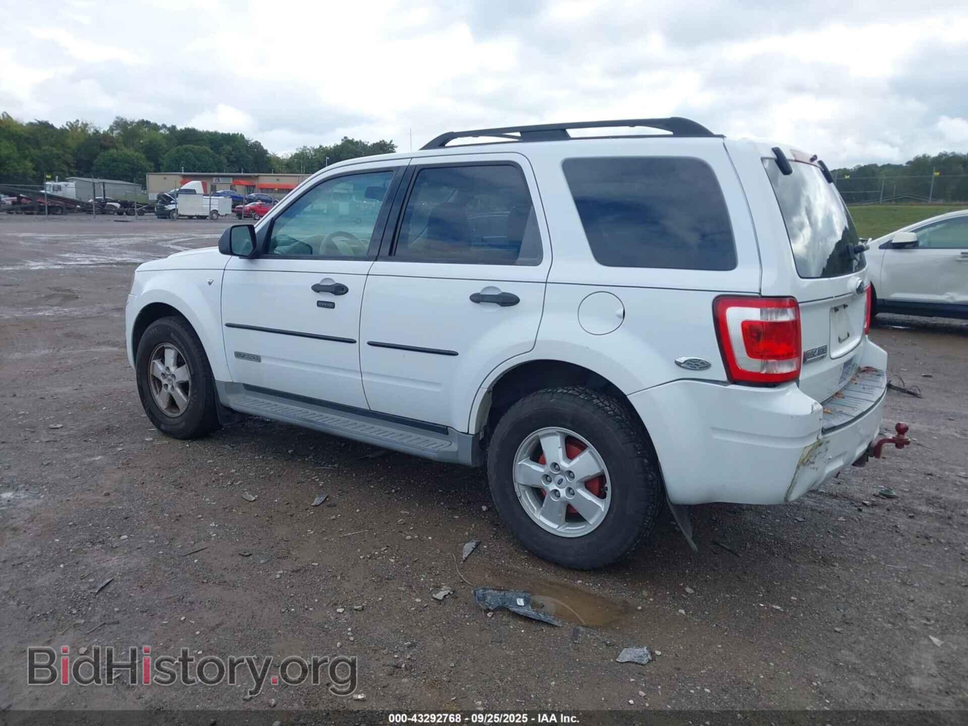 2008 FORD ESCAPE - VIN: 1FMCU93198KE18529 - Фото 3