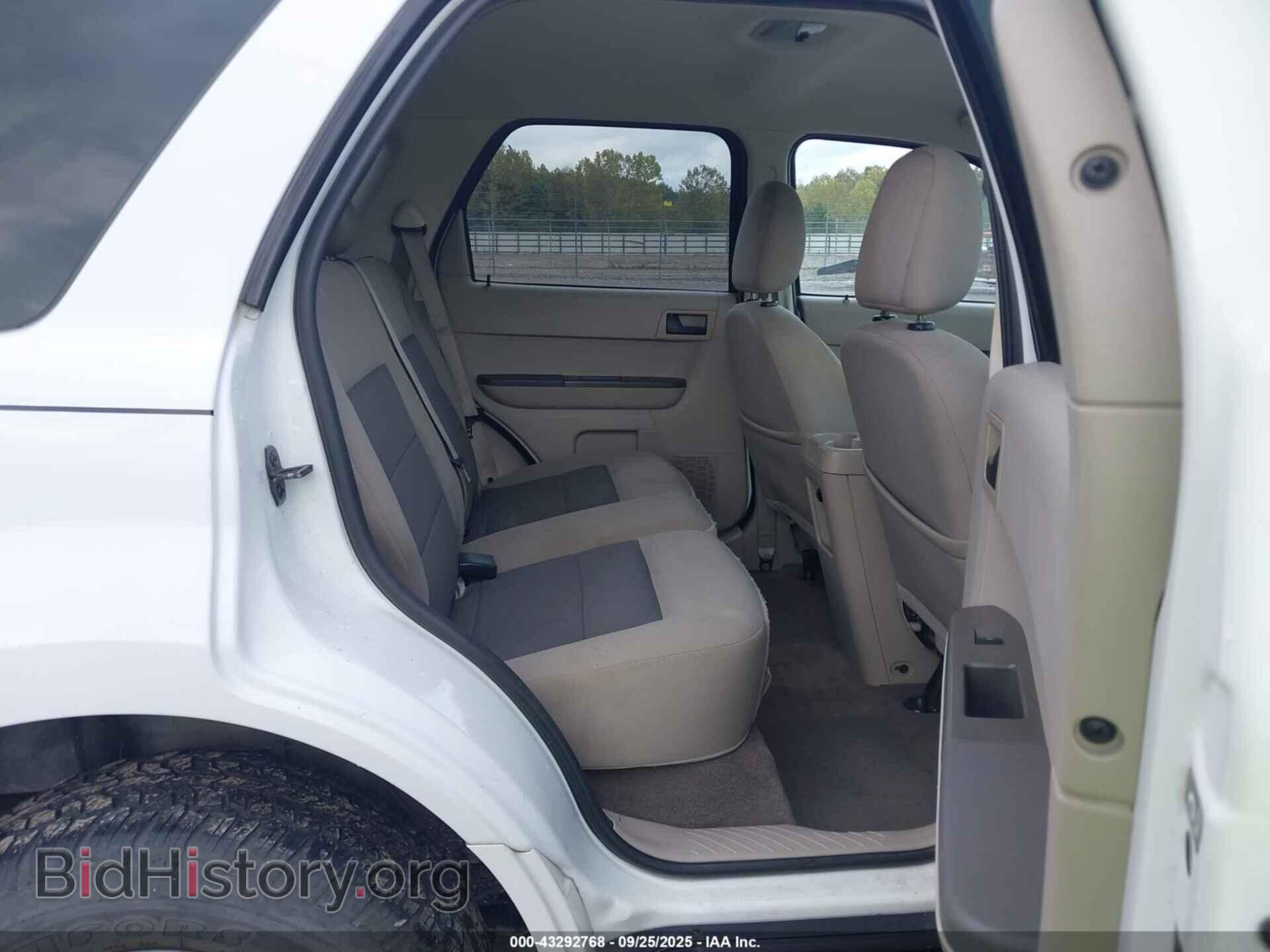 2008 FORD ESCAPE - VIN: 1FMCU93198KE18529 - Фото 8