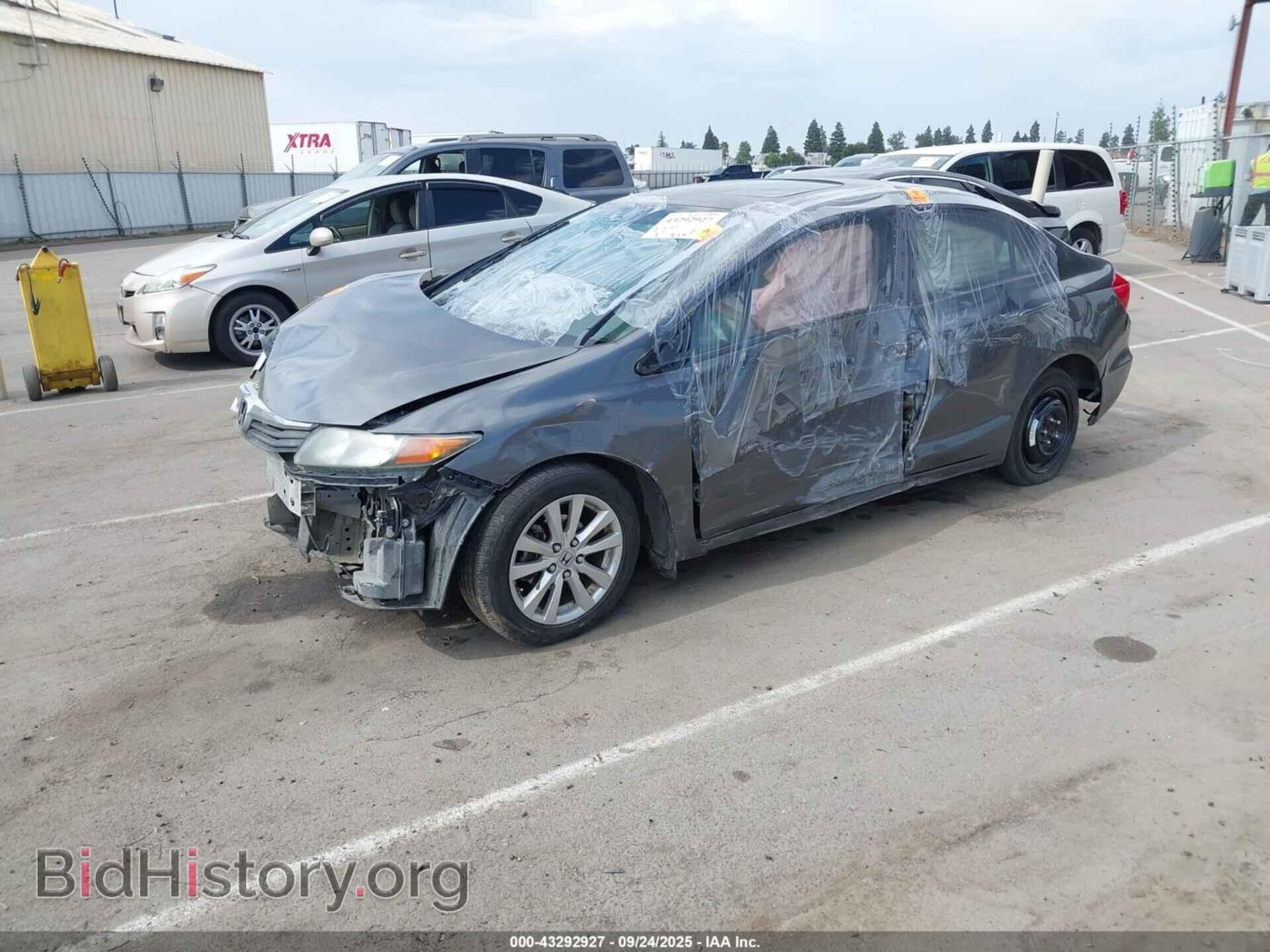 2012 HONDA CIVIC - VIN: 19XFB2F9XCE305779 - Фото 2