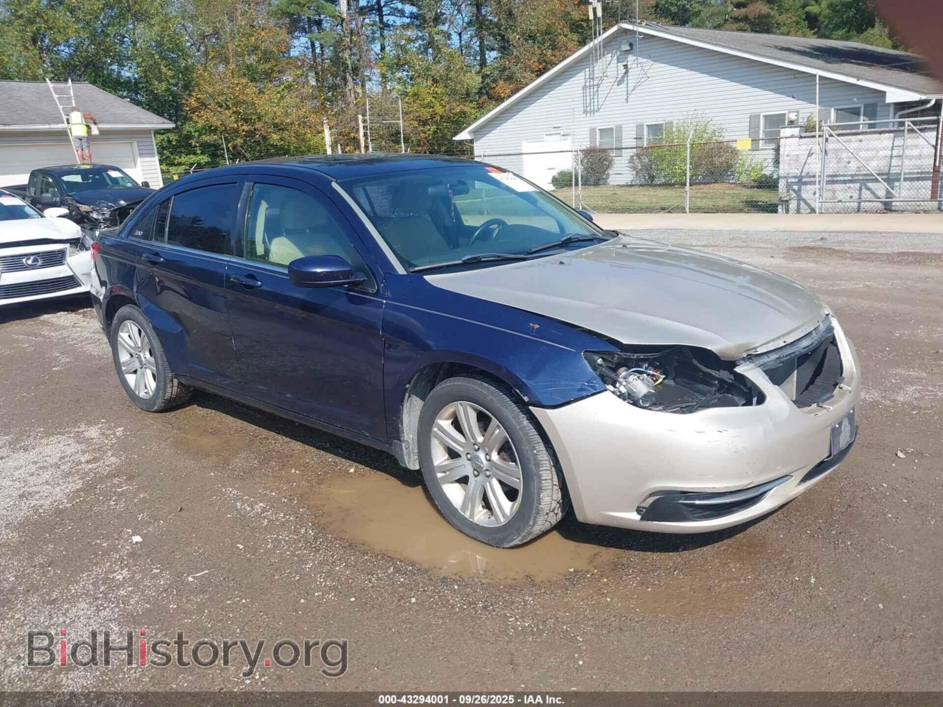 Photo 1C3CCBBB8DN592419 - CHRYSLER 200 2013