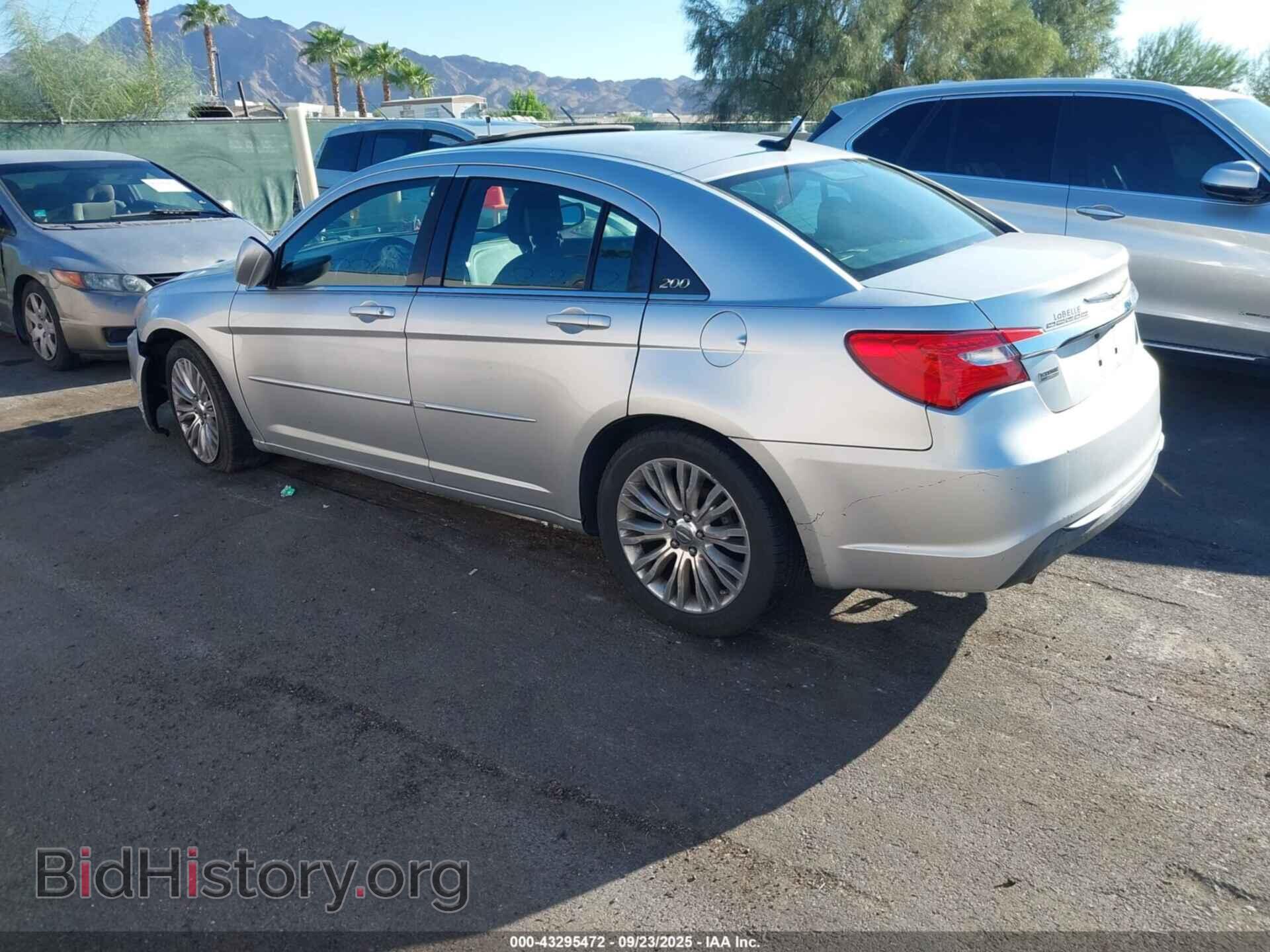 2011 CHRYSLER 200 - VIN: 1C3BC1FG4BN550516 - Фото 3