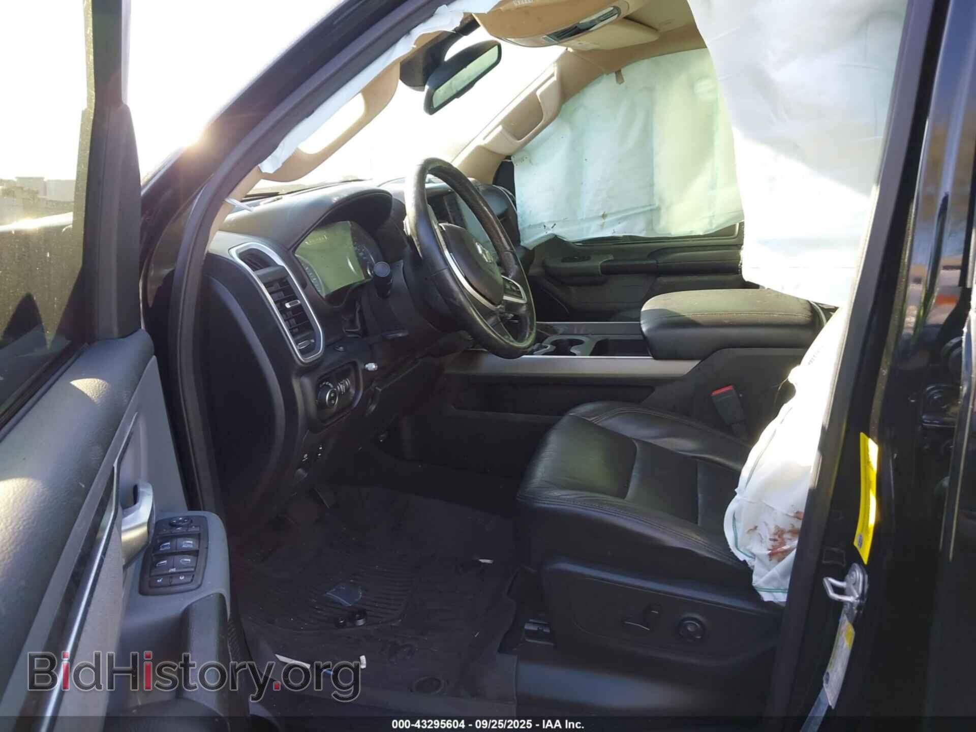 2019 RAM 1500 - VIN: 1C6SRFFT2KN657902 - Фото 5