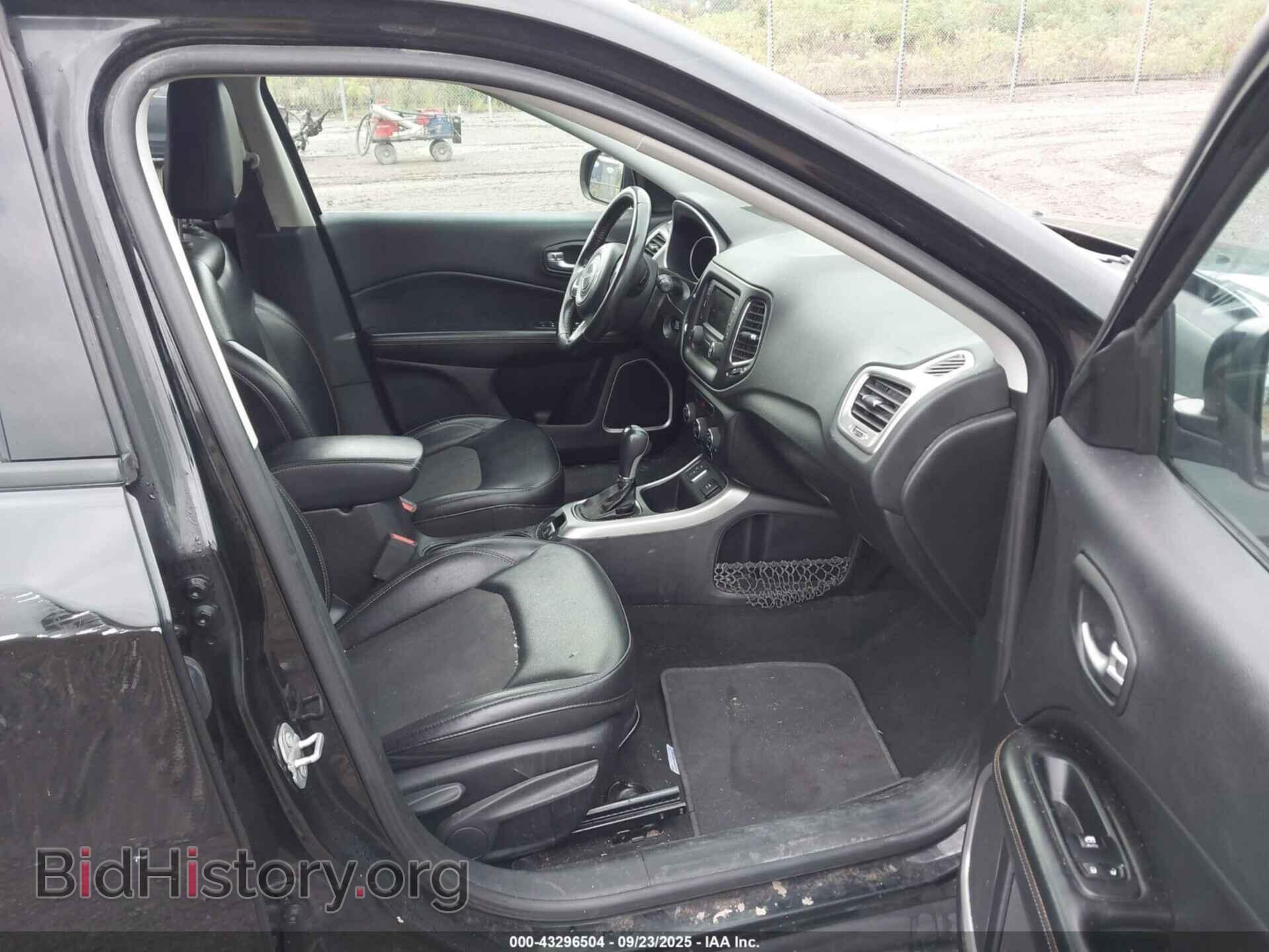 2018 JEEP COMPASS - VIN: 3C4NJCBB2JT374620 - Фото 5