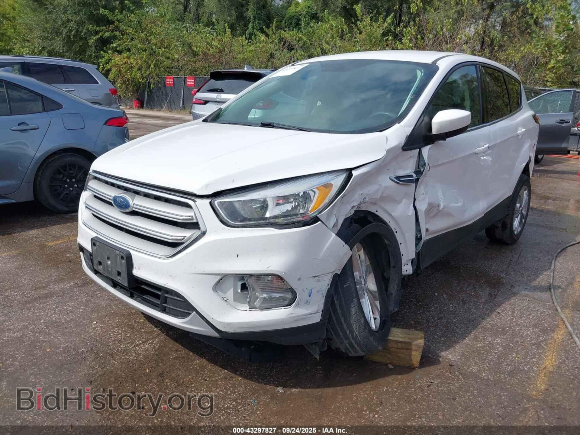 2019 FORD ESCAPE - VIN: 1FMCU0GD2KUB10761 - Фото 2