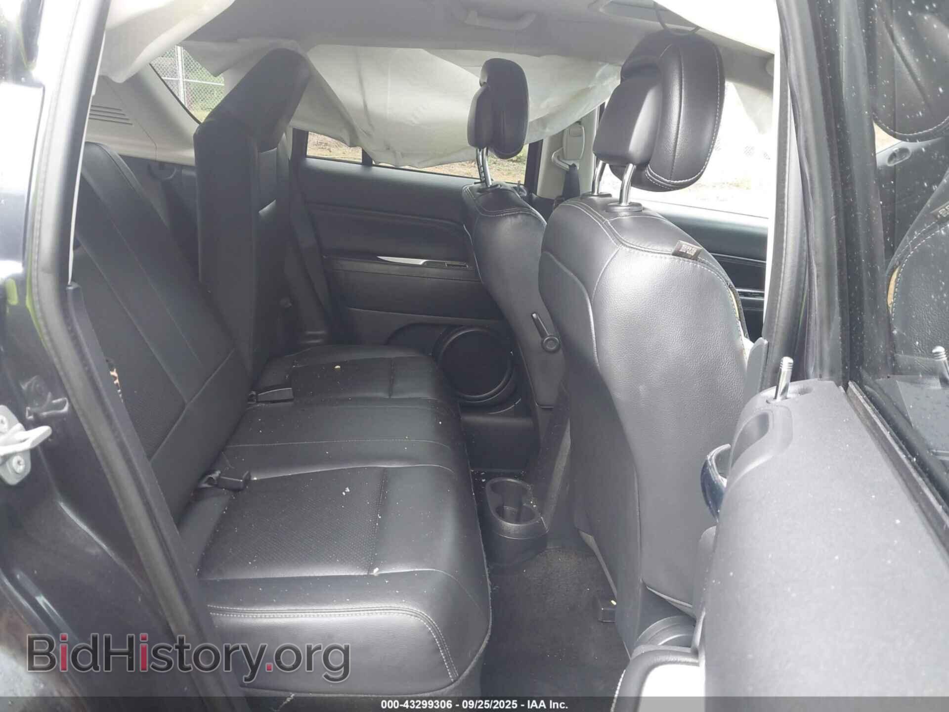 2015 JEEP COMPASS - VIN: 1C4NJDEB1FD324581 - Фото 8